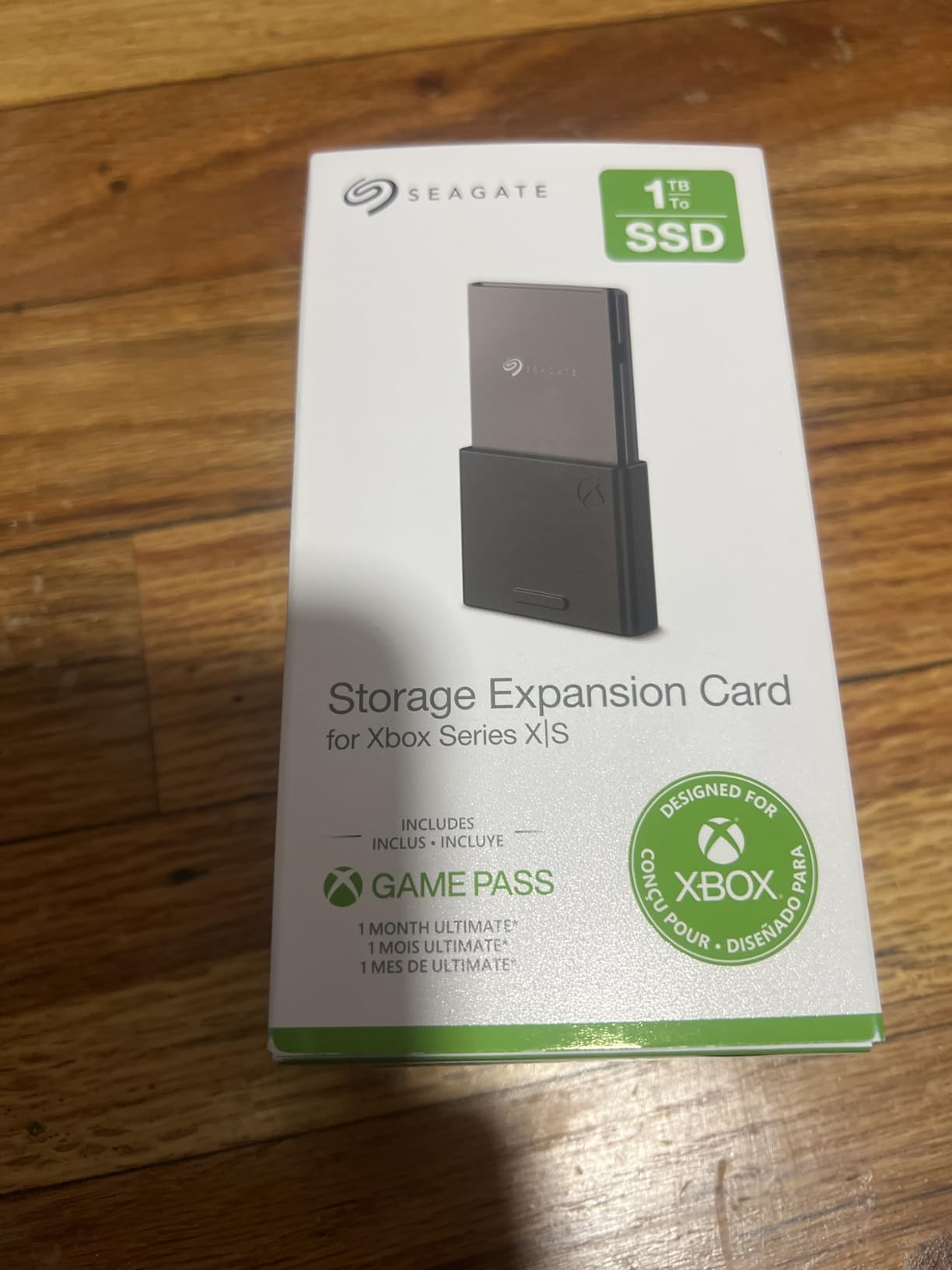 Seagate Storage Expansion Card 2TB Solid State Drive - NVMe SSD for Xbox Series X|S, Quick Resume, Plug & Play, Licensed (STJR2000400) Black customer photo 1