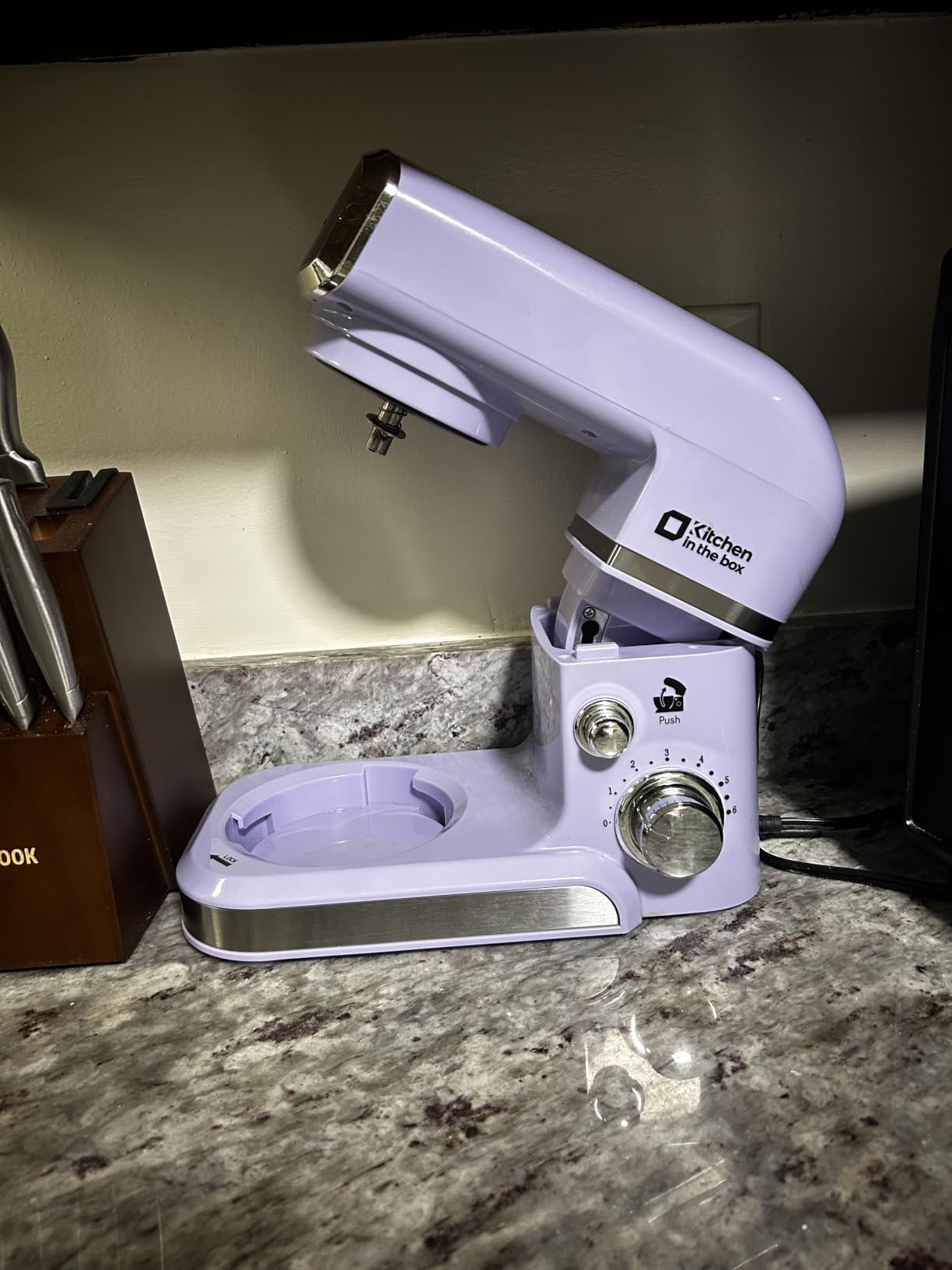 Kitchen in the box Stand Mixer, 3.2Qt Small Electric Food Mixer, 6 Speeds Portable Lightweight Kitchen Mixer for Daily Use with Egg Whisk, Dough Hook, Flat Beater (Black) customer photo 1