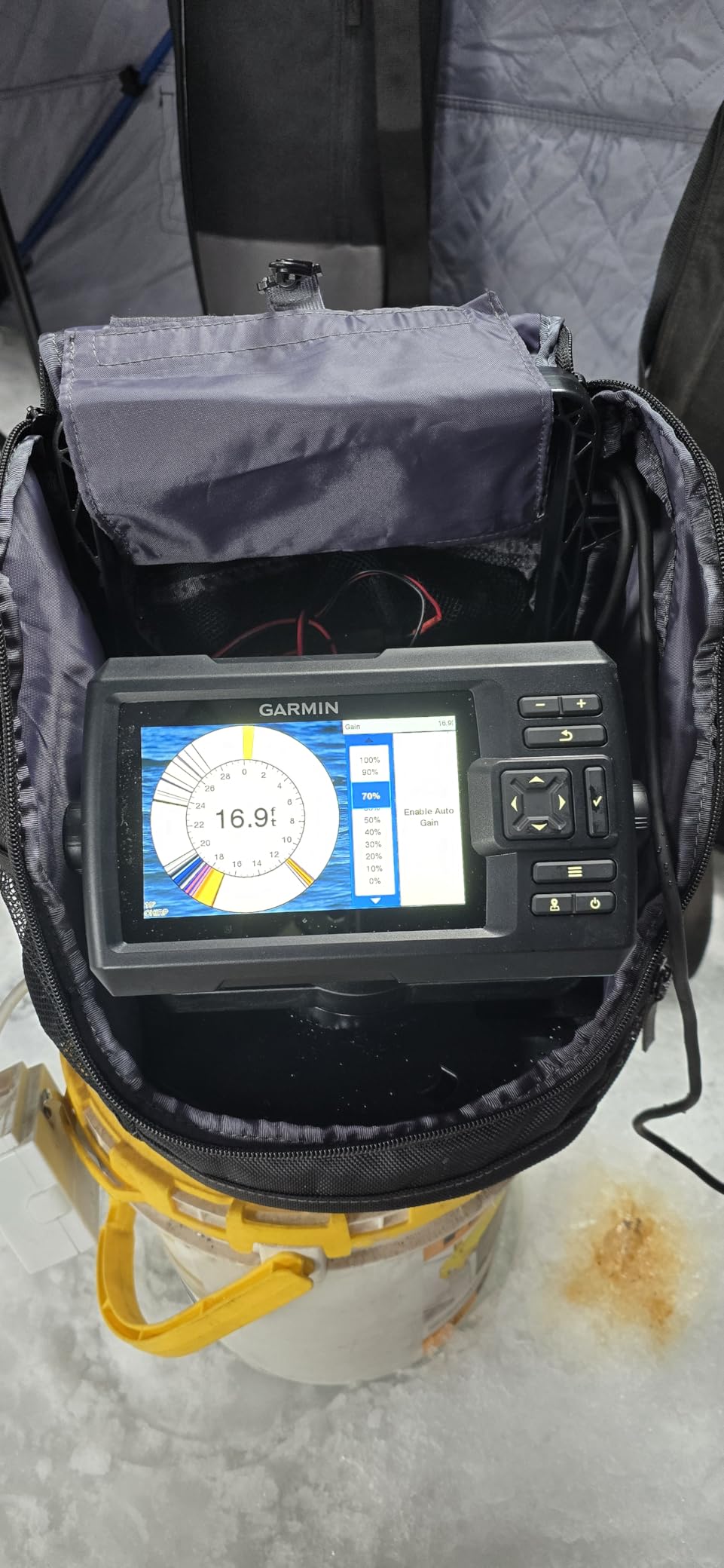 Garmin Striker Vivid 5cv Portable Ice Fishing Bundle w/GT8HW-IF customer photo 1