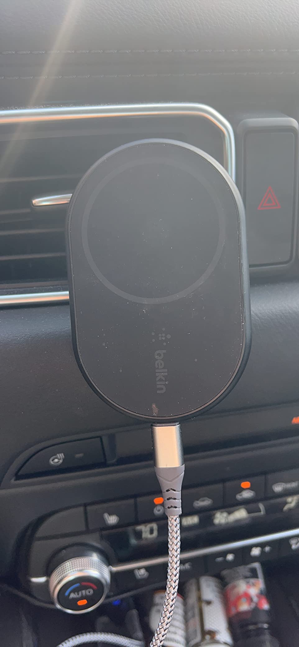 Belkin MagSafe-Compatible Magnetic Wireless Car Charger 10W - Wireless Charger, Magnetic Car Vent Phone Mount for iPhone 17, 16, 15, & 14 Series, Pixel 10 (Power Supply Included) - Black customer photo 2