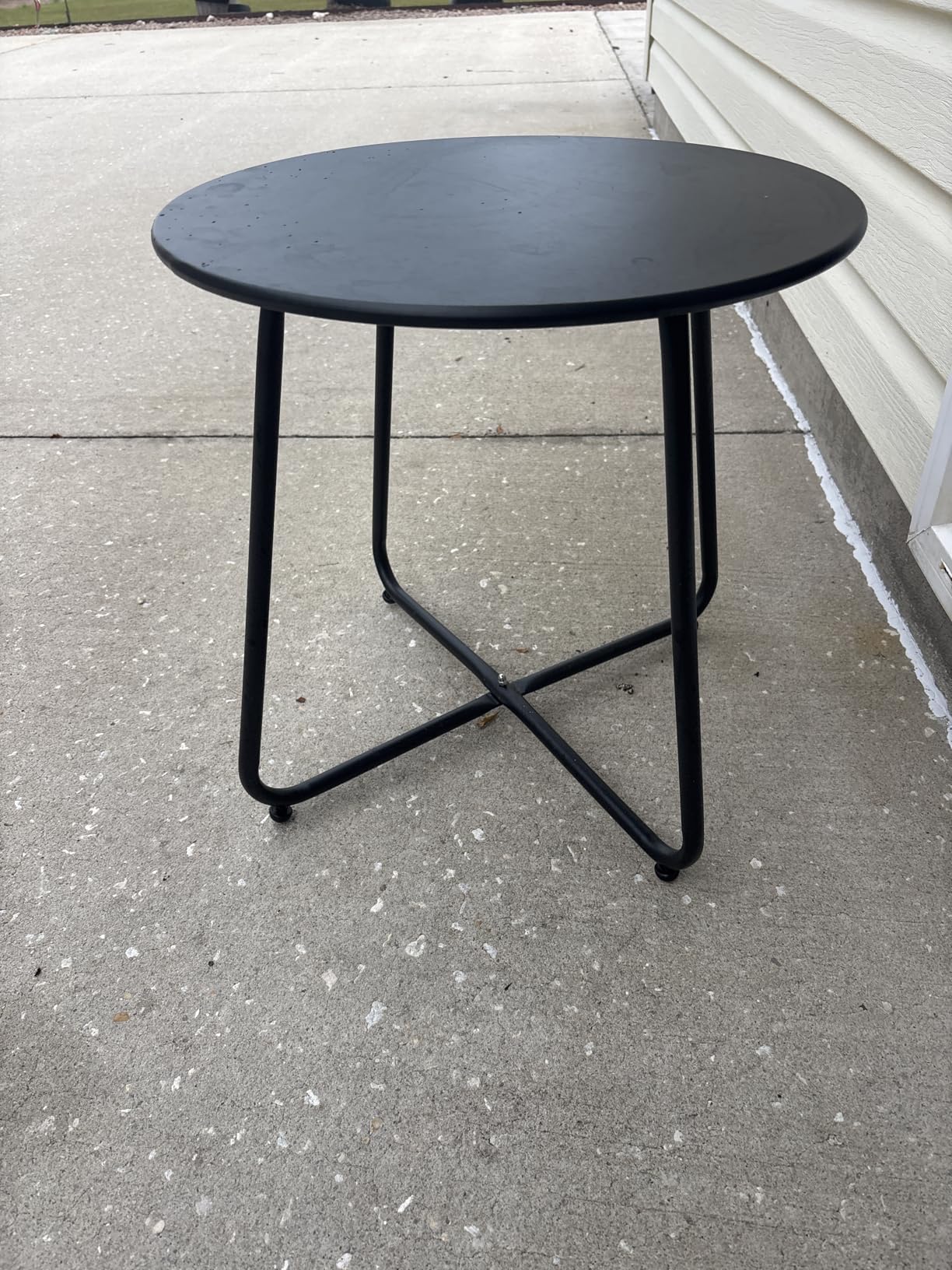 Meluvici Patio Small Side Table Waterproof Round Metal Steel Weather Resistant Portable Outdoor and Indoor End Table for Garden Balcony Yard, Black customer photo 1