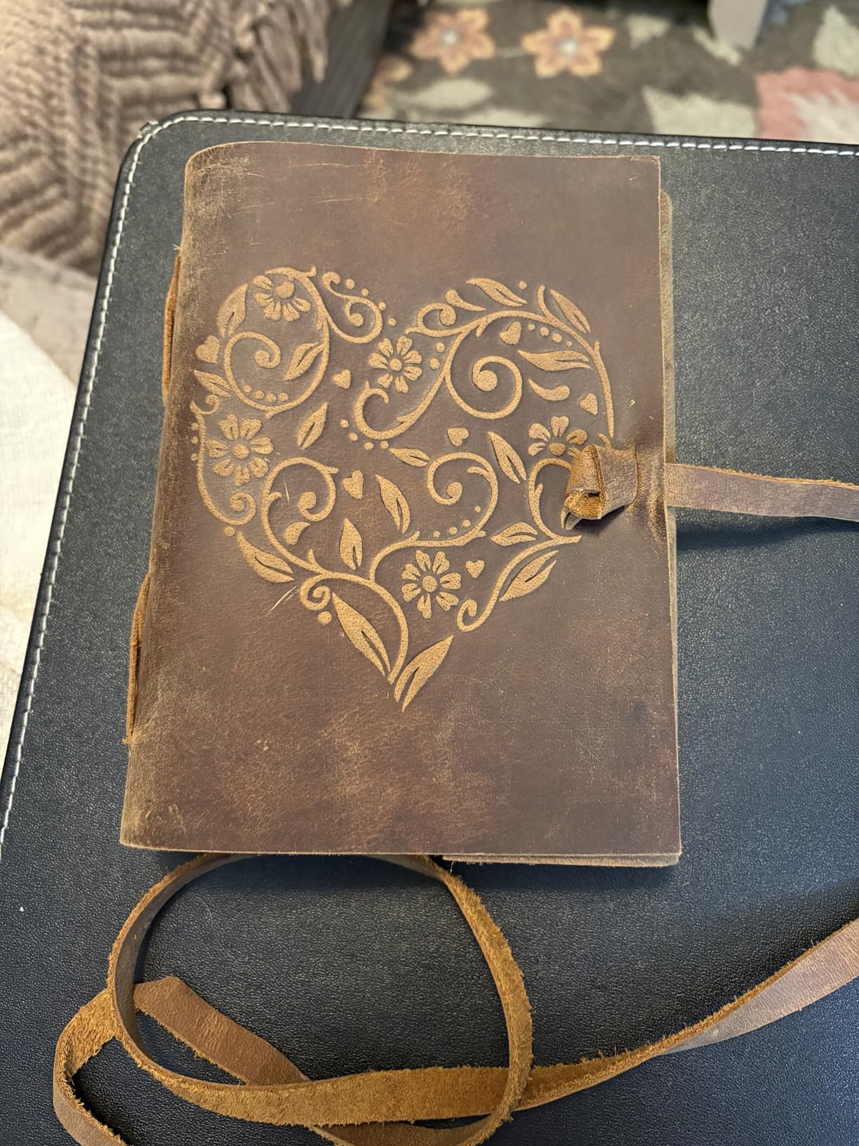 moonster Leather Journal Lined Notebook - Embossed Tree of Life, 8 x 6 Inches Diary, Leather bound Journal for Women - 400 Pages College Ruled Paper - Inspirational Gifts Leather Notebook customer photo 1