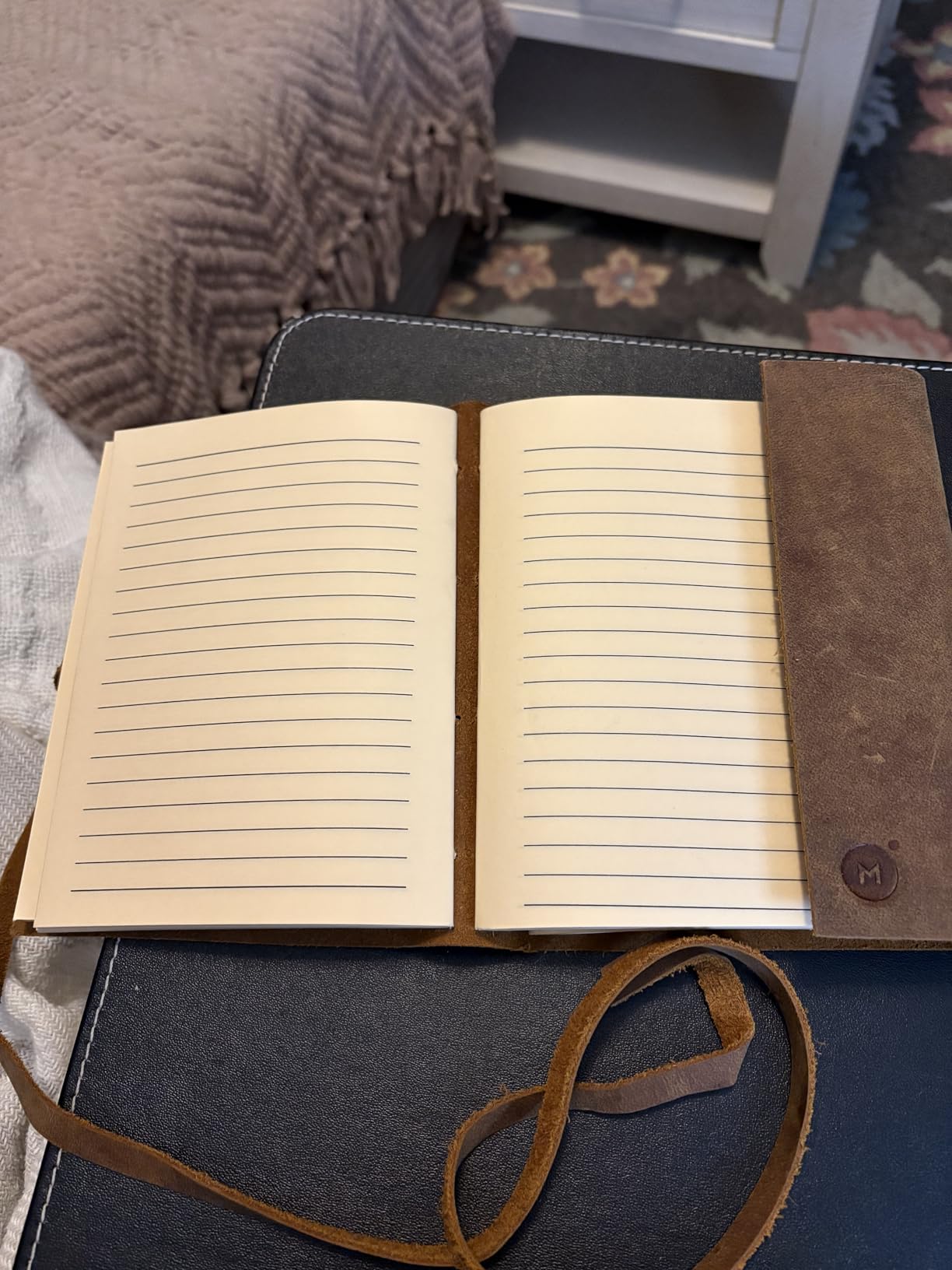 moonster Leather Journal Lined Notebook - Embossed Tree of Life, 8 x 6 Inches Diary, Leather bound Journal for Women - 400 Pages College Ruled Paper - Inspirational Gifts Leather Notebook customer photo 2