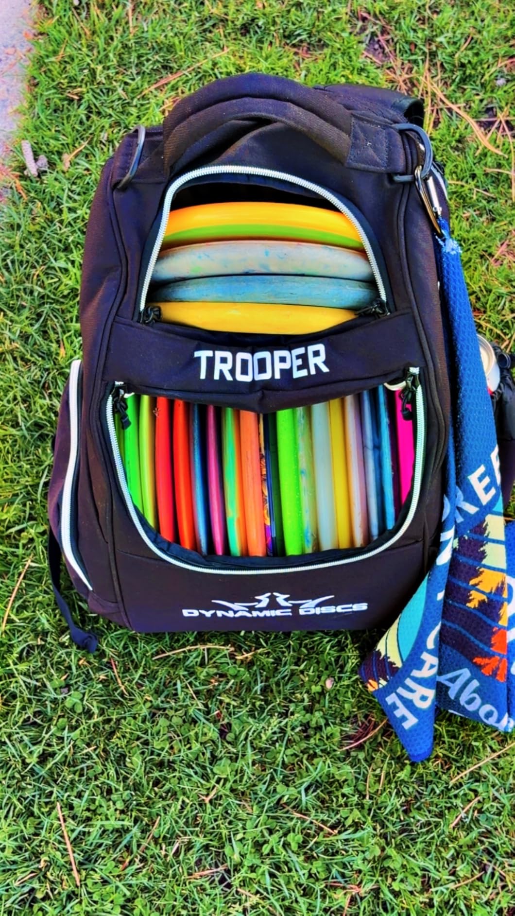 Dynamic Discs Trooper Disc Golf Bag | Large Frisbee Bags with 18+ Discs Capacity | Lightweight & Durable Backpack | Great Gifts or Disc Golf Accessories for Men | Ideal for Beginners & Pro Players customer photo 1