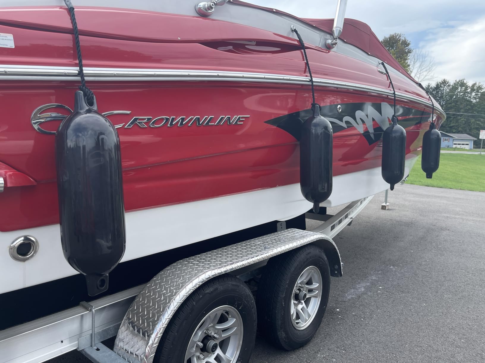 Dreizack Boat Fenders 4 Pack, Boat Bumpers for Docking with 4 Ropes, Inflatable Ribbed Marine Pontoon Boat Fender Bumper for Docks with 1 Storage Bag, 1 Air Pump and 4 Needles customer photo 1