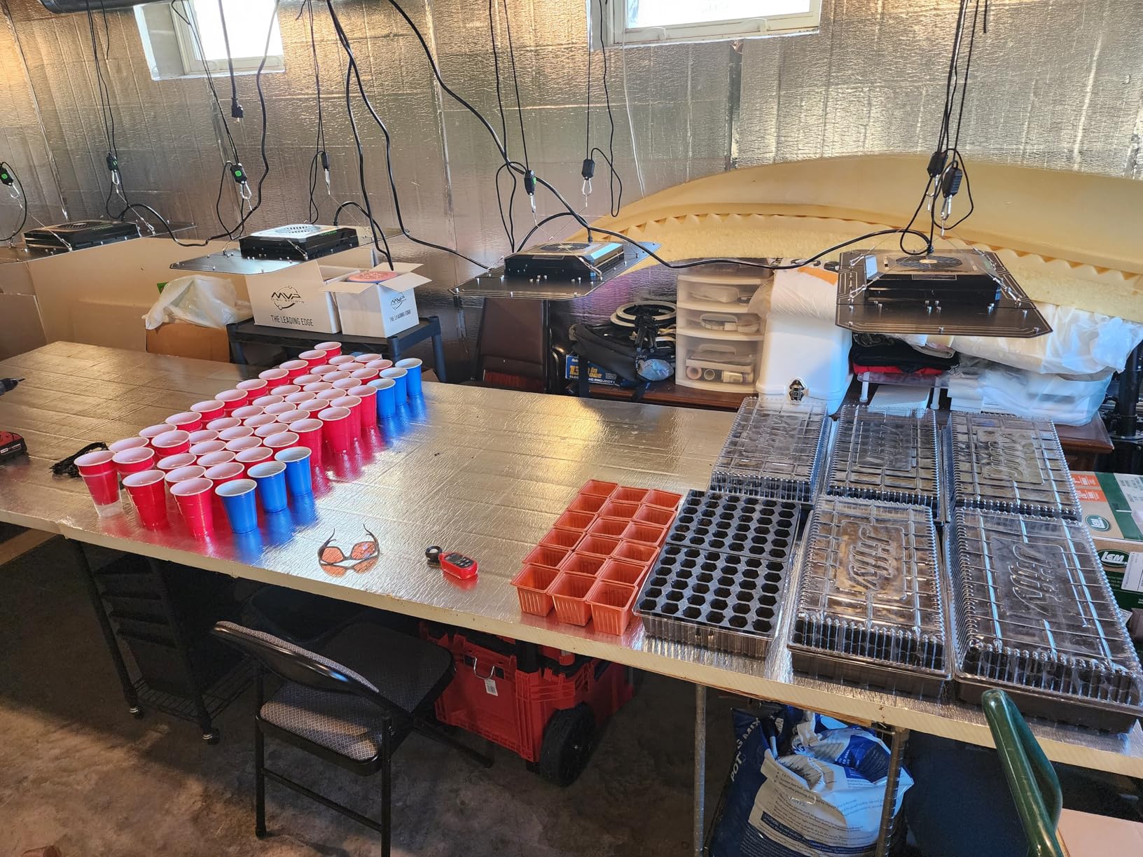 UNI-T Light Meter UT383BT Lux Meter Lumens Digital Illuminance Meter 0~199900 Lux (0~18500 FC) Foot Candles Luxmeter for Film Photography Plants Photometer Lighting Intensity Brightness Measurement customer photo 1