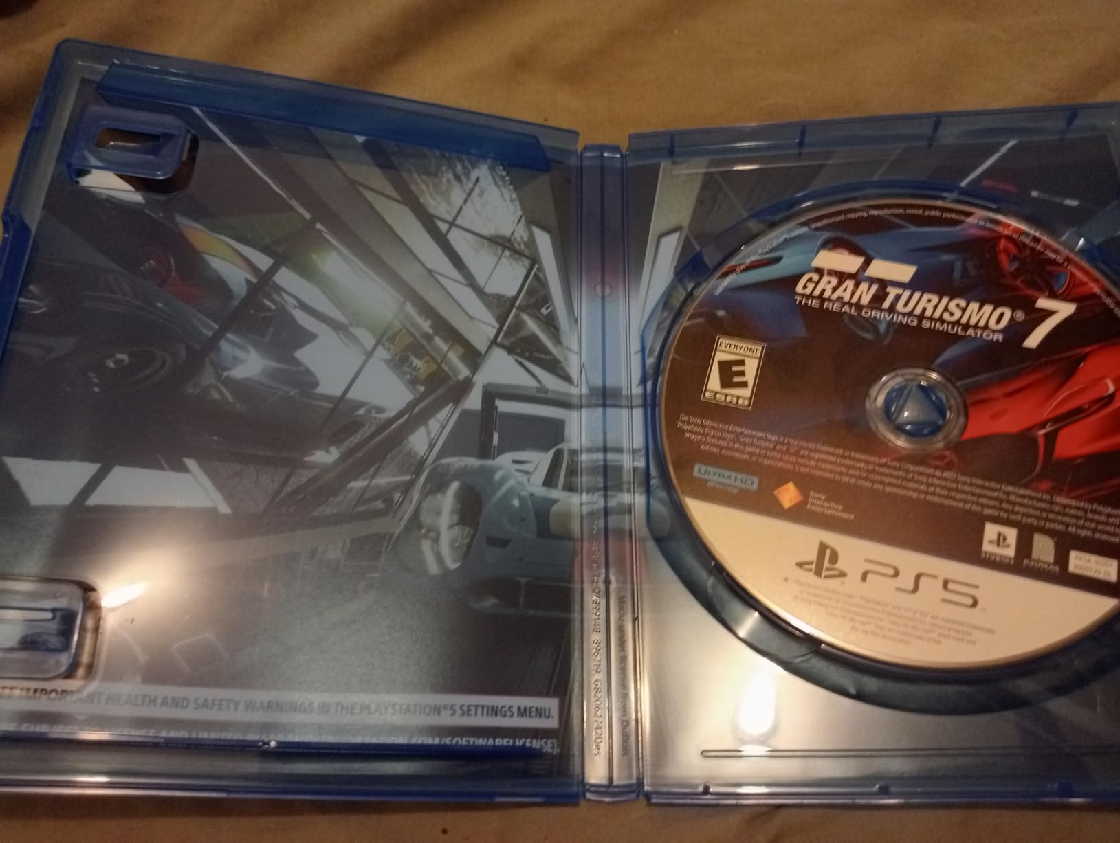 Gran Turismo 7 Standard Edition - PlayStation 5 customer photo 2