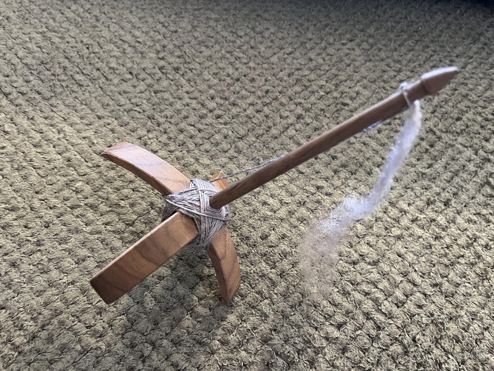 CUTBLAJAT Turkish Drop Spindle 8-Inch Walnut Wool Spinning Wheel for Yarn Making customer photo 1