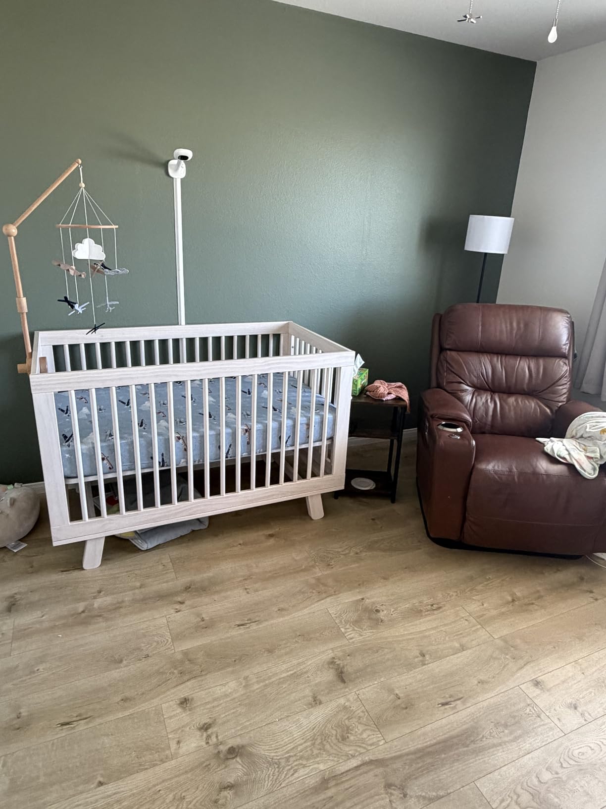 Nanit Pro Baby Monitor Wall Mount Accessory - Baby Camera Wall Mount for Crib, Space-Saving Baby Monitor Holder & Camera Mount (Camera Sold Separately) customer photo 1