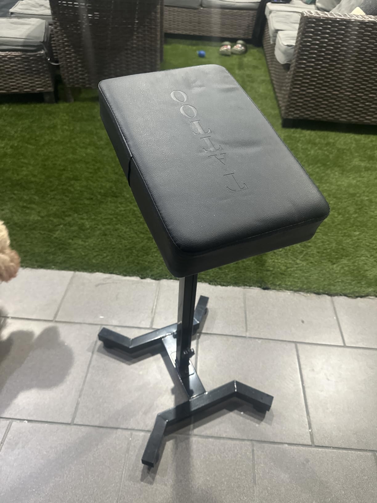 HUOXOU Tattoo Arm Rest, Tattoo Arm Rest Stand, Arm Rest Tattoo, Tattoo Armrest, Four-corner base Stability Strongly, Adjustable Height, Thicken Soft Sponge Pad, Foldable Arm Rest Tattoo for Artist customer photo 2