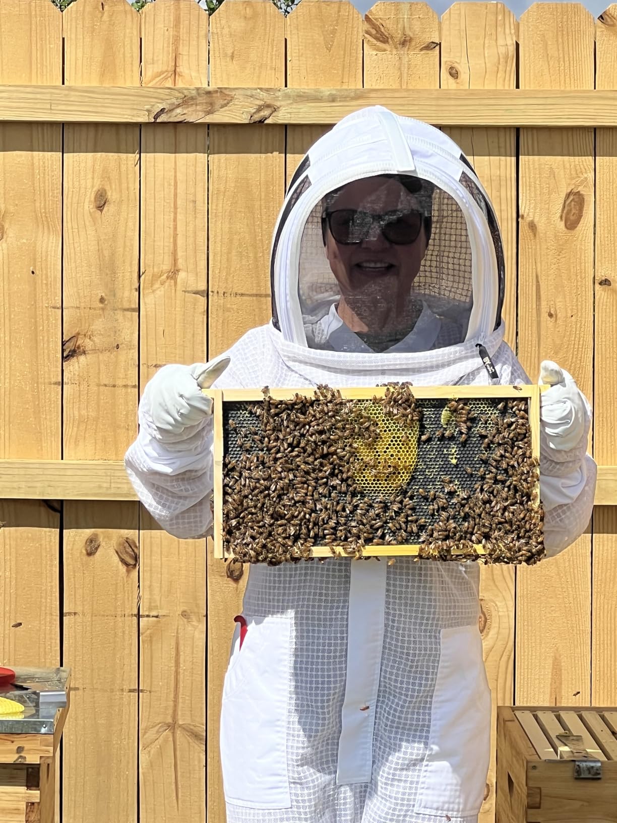3-Layer Ultra Ventilated Bee Suit for Men & Women - Premium Beekeeping Suit with Bee Gloves & Two Detachable Beekeeping Veils (White L) customer photo 2