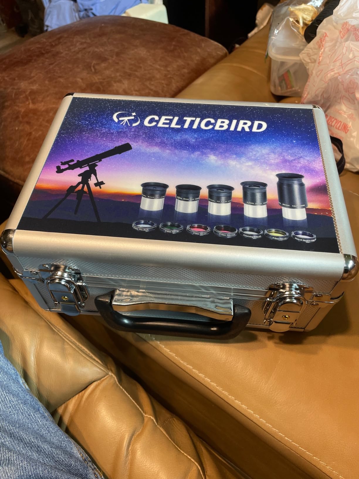 Celticbird Astronomical Telescope Accessory Kit - with 3pcs Plossl Eyepieces Set, 4pcs Filter Set, a 2X Barlow Lens customer photo 1