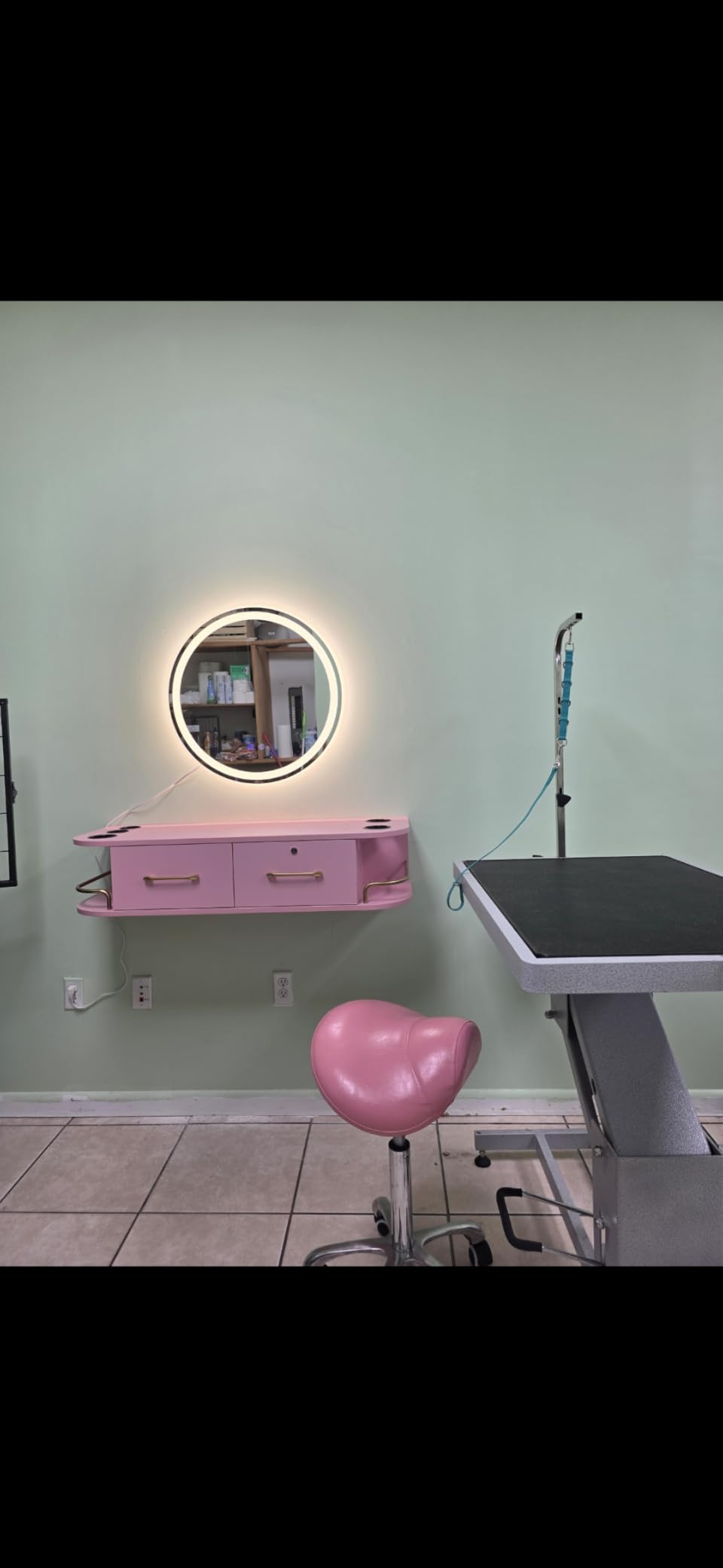 BarberPub Beauty Locking Wall Mount Styling Station, Barber Hair Styling Station with Hair Dryer Holders, Spa Salon Equipment with 2 Drawers, Storage Floating Salon Station 5012 (Gold&Grey) customer photo 1