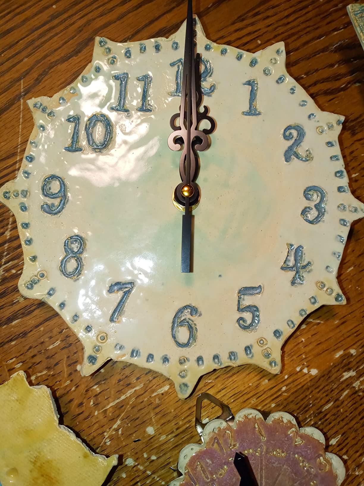 EMOON 9 Pieces Clock Mechanism Replacement Kit with 12 Pack Clock Hands, Silent Sweep Clock Motor Kit Battery Operated for Clock Repair DIY Replacement, Custom Clock customer photo 1