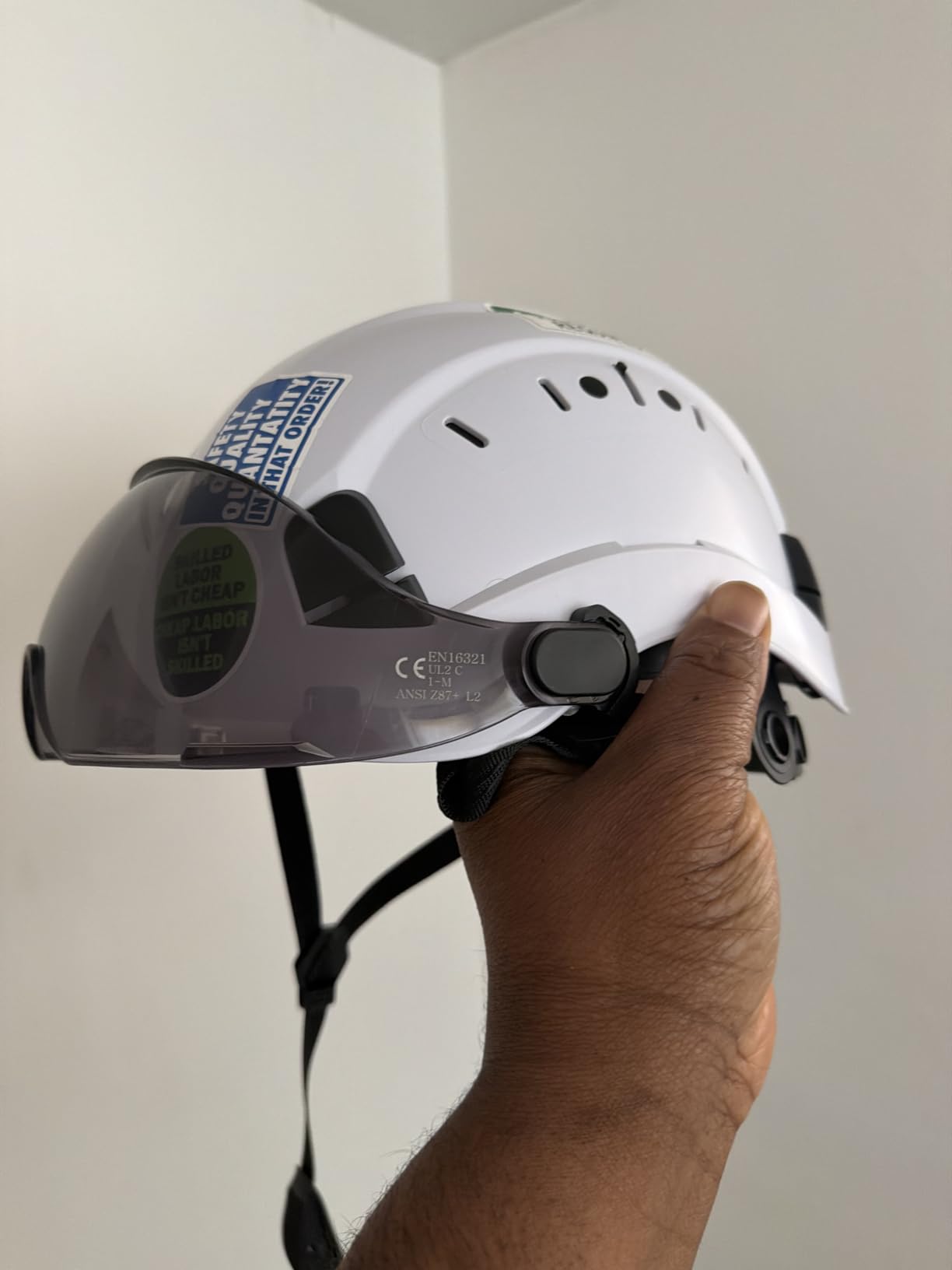 AOLAMEGS Construction Hard Hats with Visor - OSHA Approved Construction Hardhat with Chin Straps customer photo 1