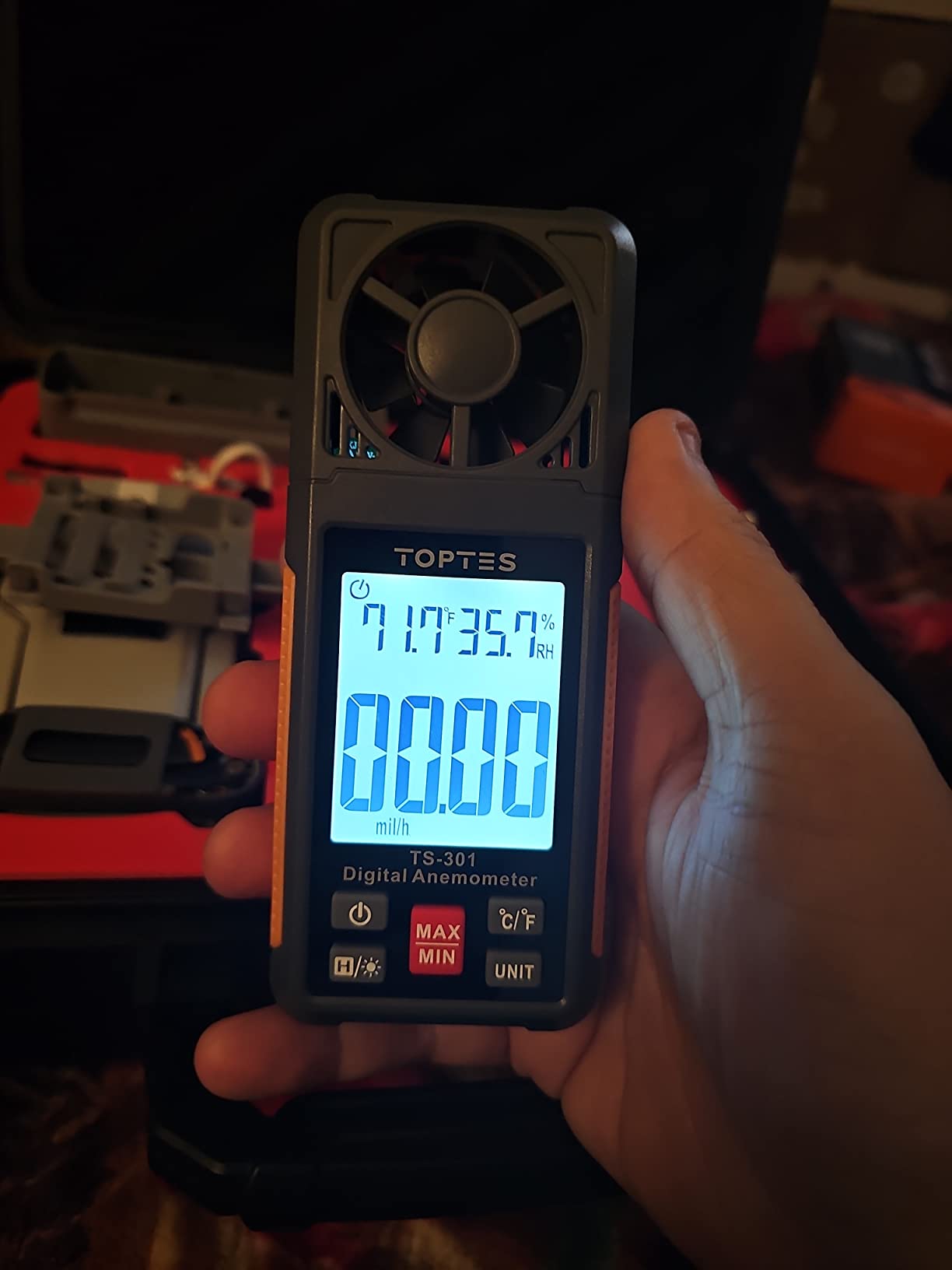 TopTes TS-301 Digital Anemometer, Wind Speed Meter with 2.26-inch Big Backlight LCD Screen, Air Flow Meter for Sailing Surfing Drone Flying RC Plane Golf Shooting HVAC customer photo 2