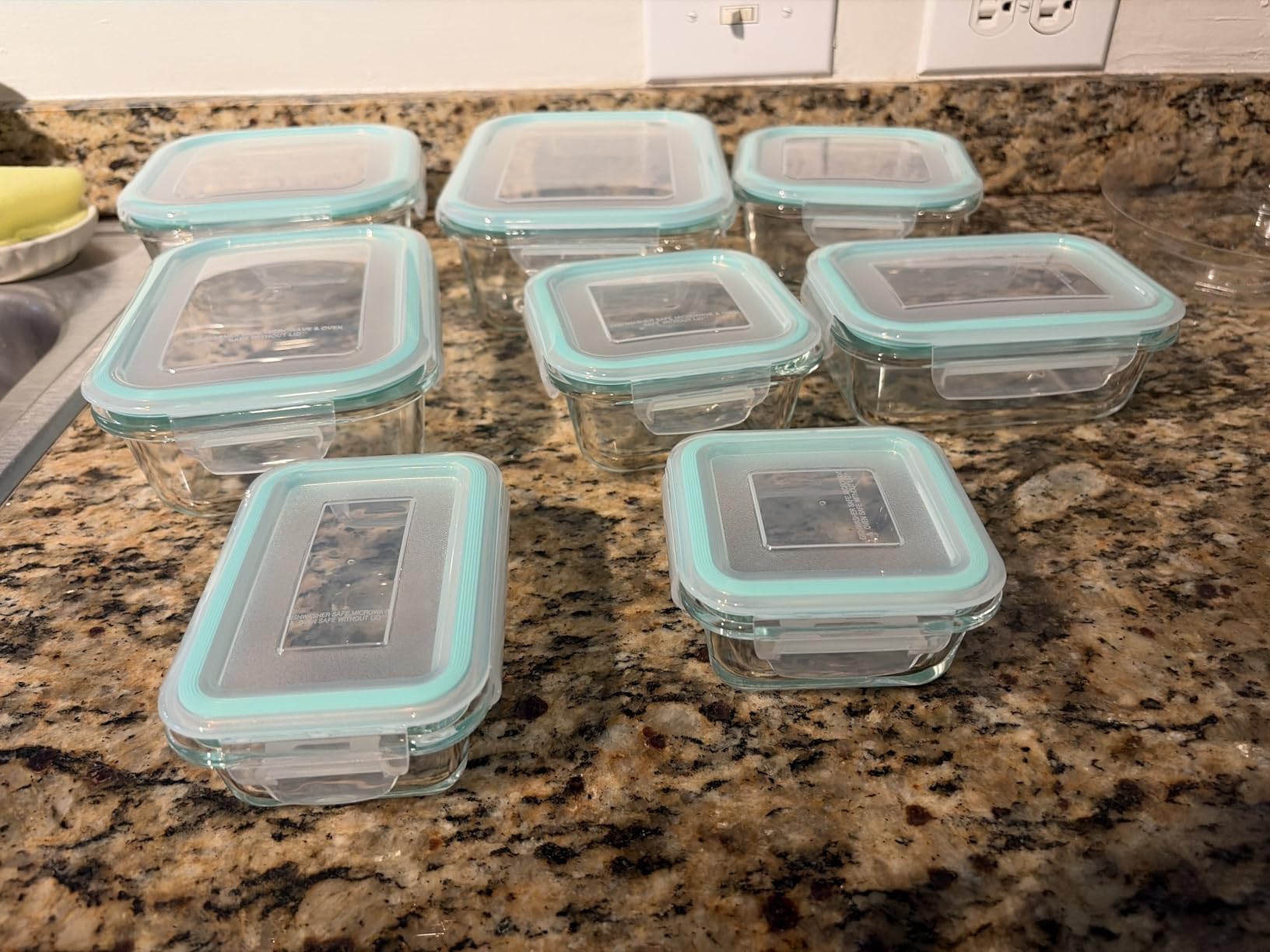 Vtopmart 8 Pack Glass Food Storage Containers with Airtight Lids, Glass Meal Prep Containers for Microwave, Oven, Freezer and Dishwasher, BPA Free customer photo 1
