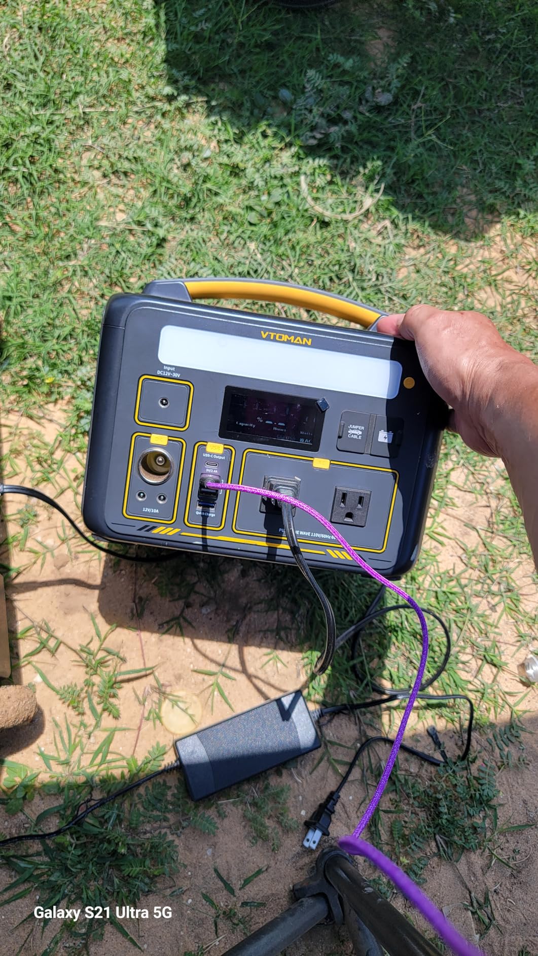 VTOMAN Jump 600X Portable Power Station 600W, 299Wh Solar Generator LiFePO4 Battery Power Station with Jump Start for Car, 1200W AC Outlet, PD 60W USB-C for Camping, RV Travel customer photo 1