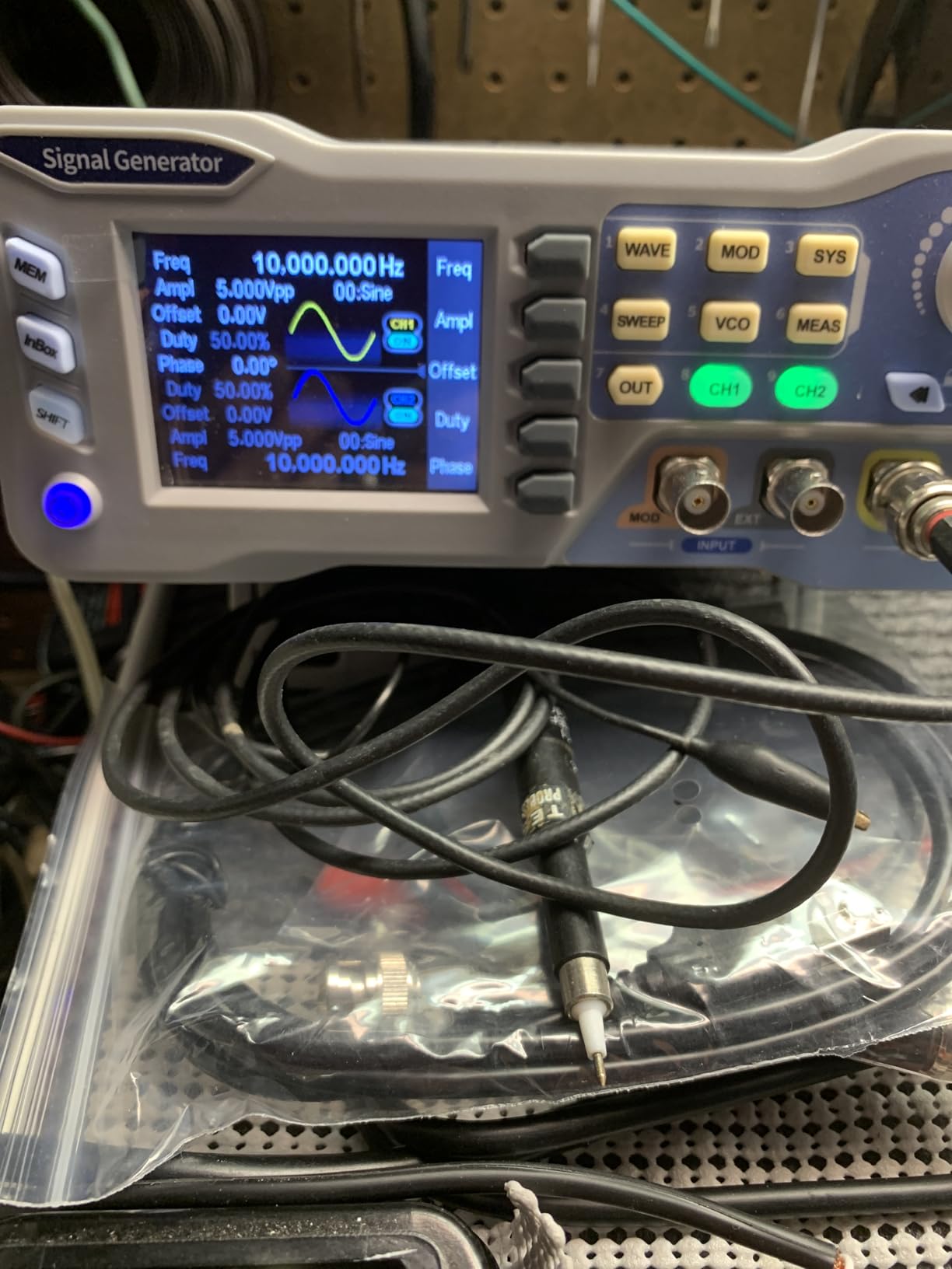 Koolertron DDS Signal Generator Counter, 2.8in Screen Display 60MHz High Precision Dual-Channel Arbitrary Waveform Generator Frequency Meter 275MSa/s customer photo 1