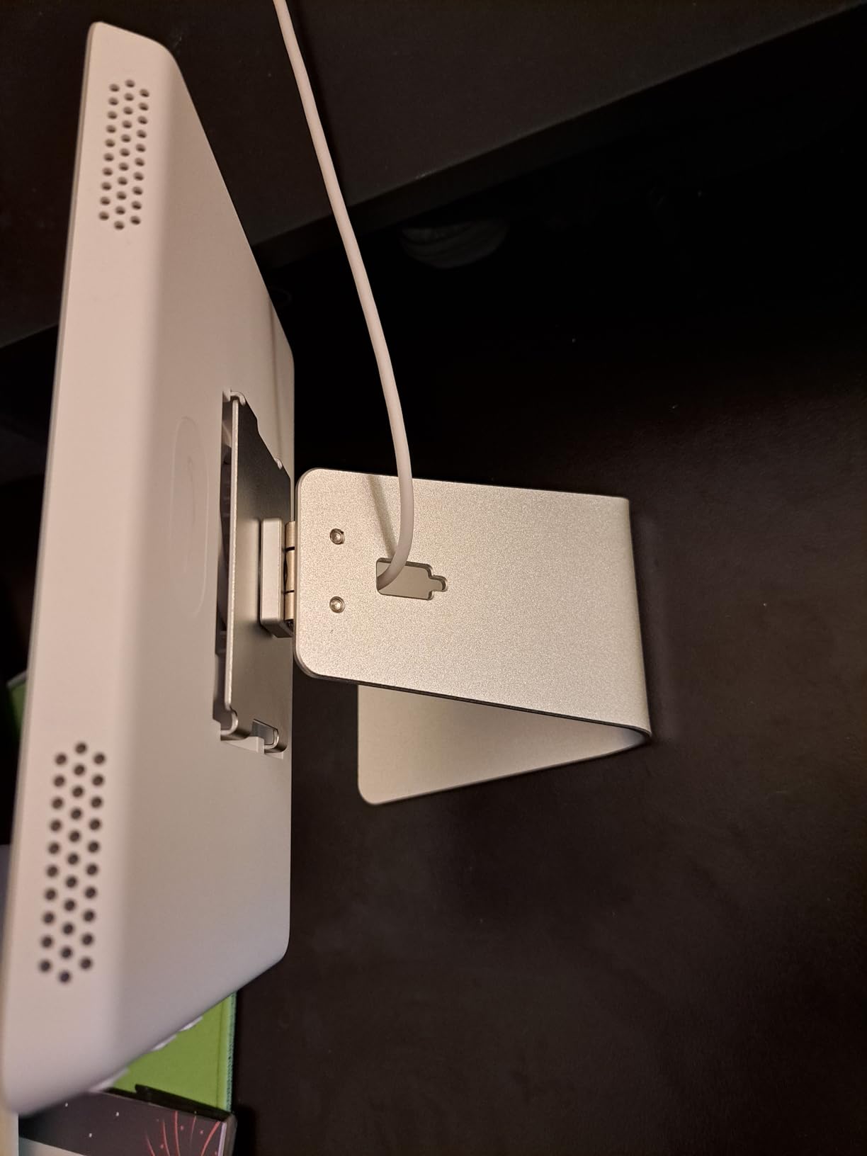 Echo Hub (newest model), 8