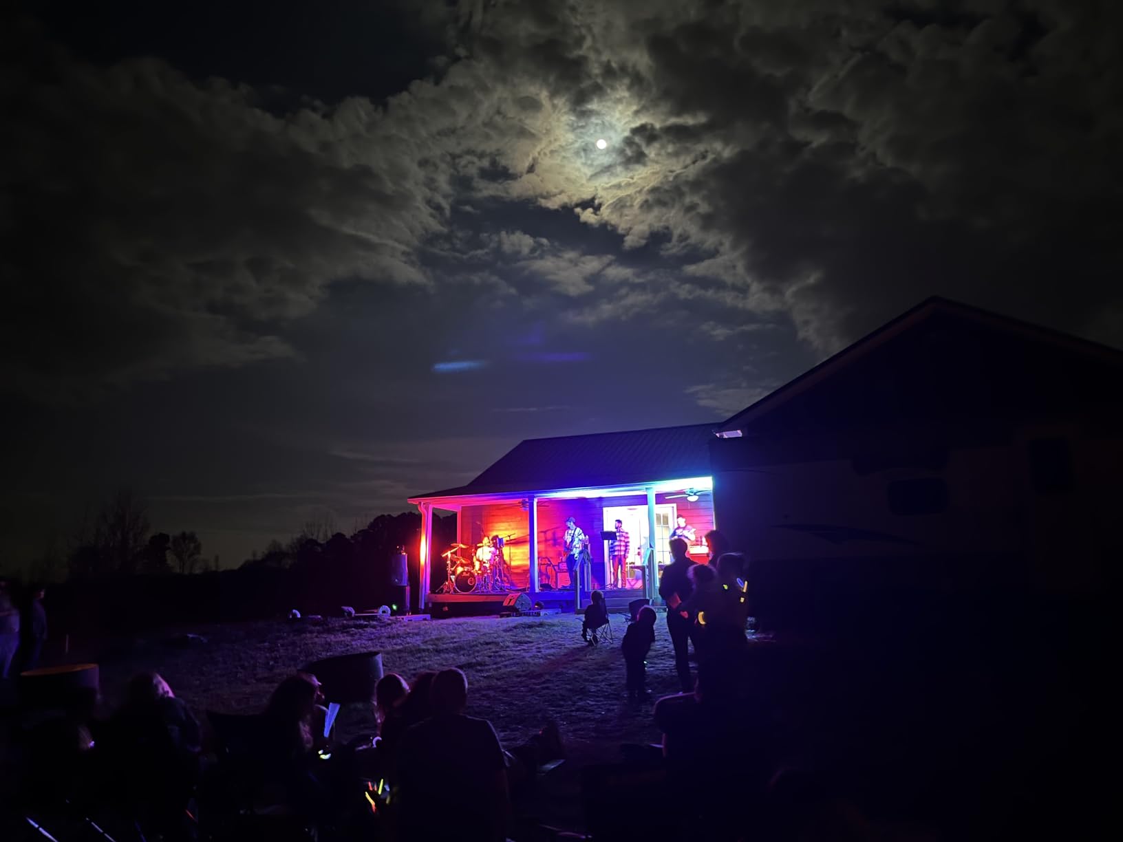 Par Lights 18LED Stage Lights, U'King RGBW 4in1 216W Uplight Stage Lighting Effect by DMX and Sound Activated Control Wash Light for Wedding Parties Church Club DJ Live Show customer photo 2