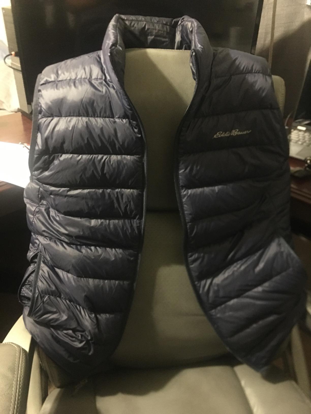 Eddie Bauer Men's Cirruslite Vest customer photo 2