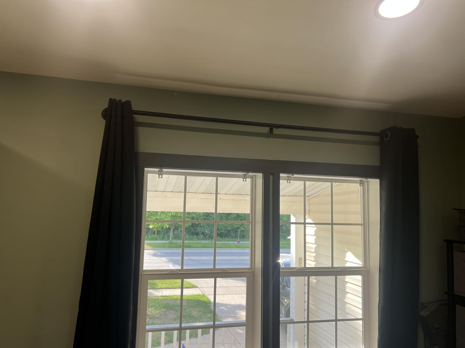Zeerobee Curtain Rods for Windows 66 to 120, 1 Inch Industrial Wrap Around Black Curtain Rod, Indoor/Outdoor Room Divider Adjustable Drapery Pole, 66