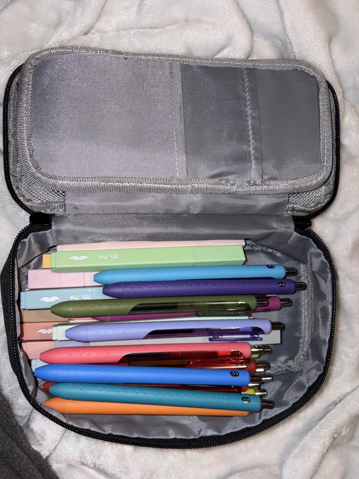 WEMATE Pencil Case, Large Storage Organizer, Makeup Bag, Teacher Must - have, Big Pencil Pouch, Marker Case for College customer photo 2