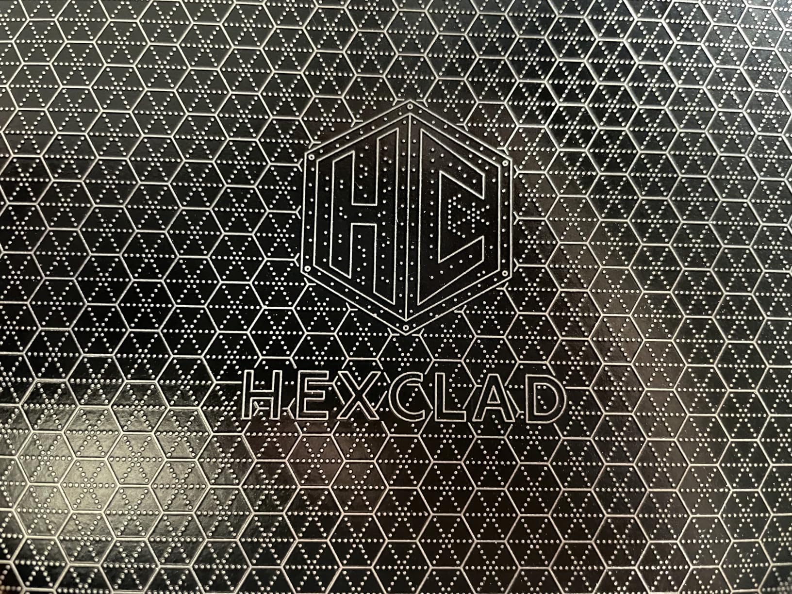 HexClad Hybrid Nonstick 2-Quart Saucepan with Tempered Glass Lid, Stay-Cool Handle, Dishwasher-Friendly, Oven-Safe Up to 900F, Induction Ready, Compatible with All Cooktops customer photo 2