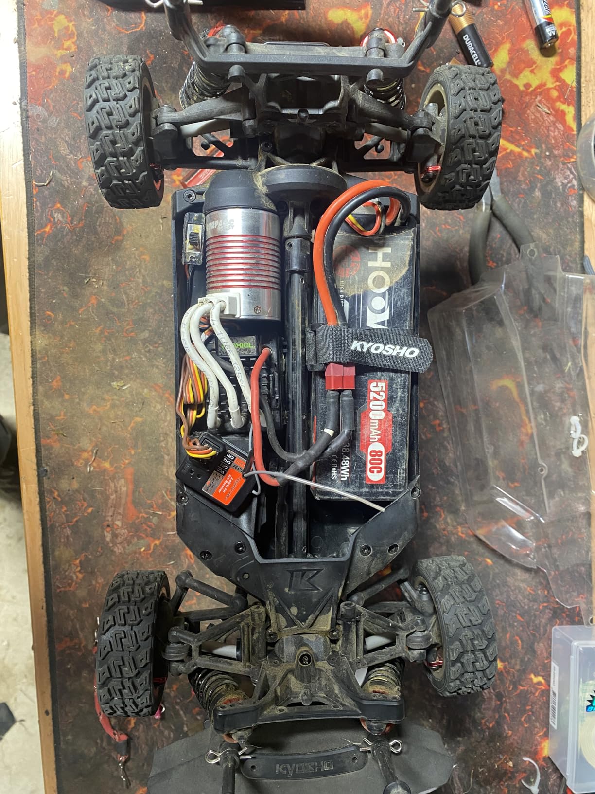 HOOVO 2S Lipo Battery 7.4V 7200mAh 100C RC Lipo Battery Pack Hard Case with TR Plug Compatible with 1/8 and 1/10 RC Truck Vehicles RC Car Truggy Buggy Racing Models-2 Pack customer photo 2