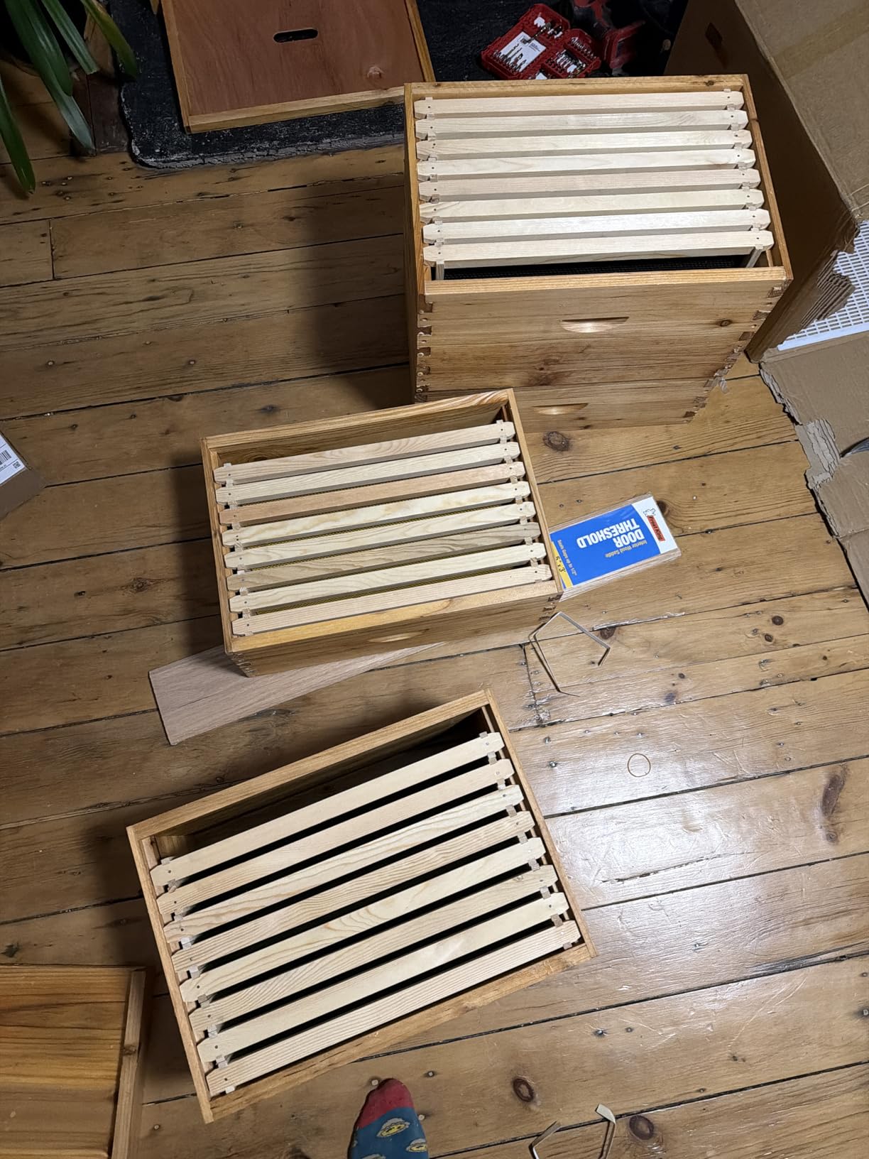 MayBee 8-Frame Langstroth Beehive Dipped in 100% Beeswax, Complete Bee Hives and Supplies Starter Kit Includes 2 Deep Hive Bee Box and 2 Bee Hive Super with Beehive Frames and Foundation customer photo 2