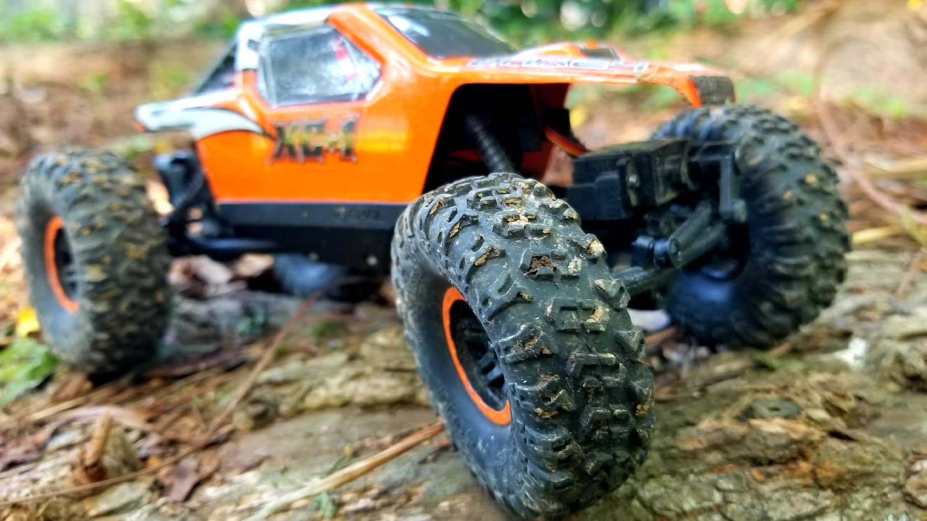 Axial RC Truck 1/24 AX24 XC-1 4WS Crawler Brushed RTR (Includes Everything Needed No Other Purchases Required), Green, AXI00003T1 customer photo 1