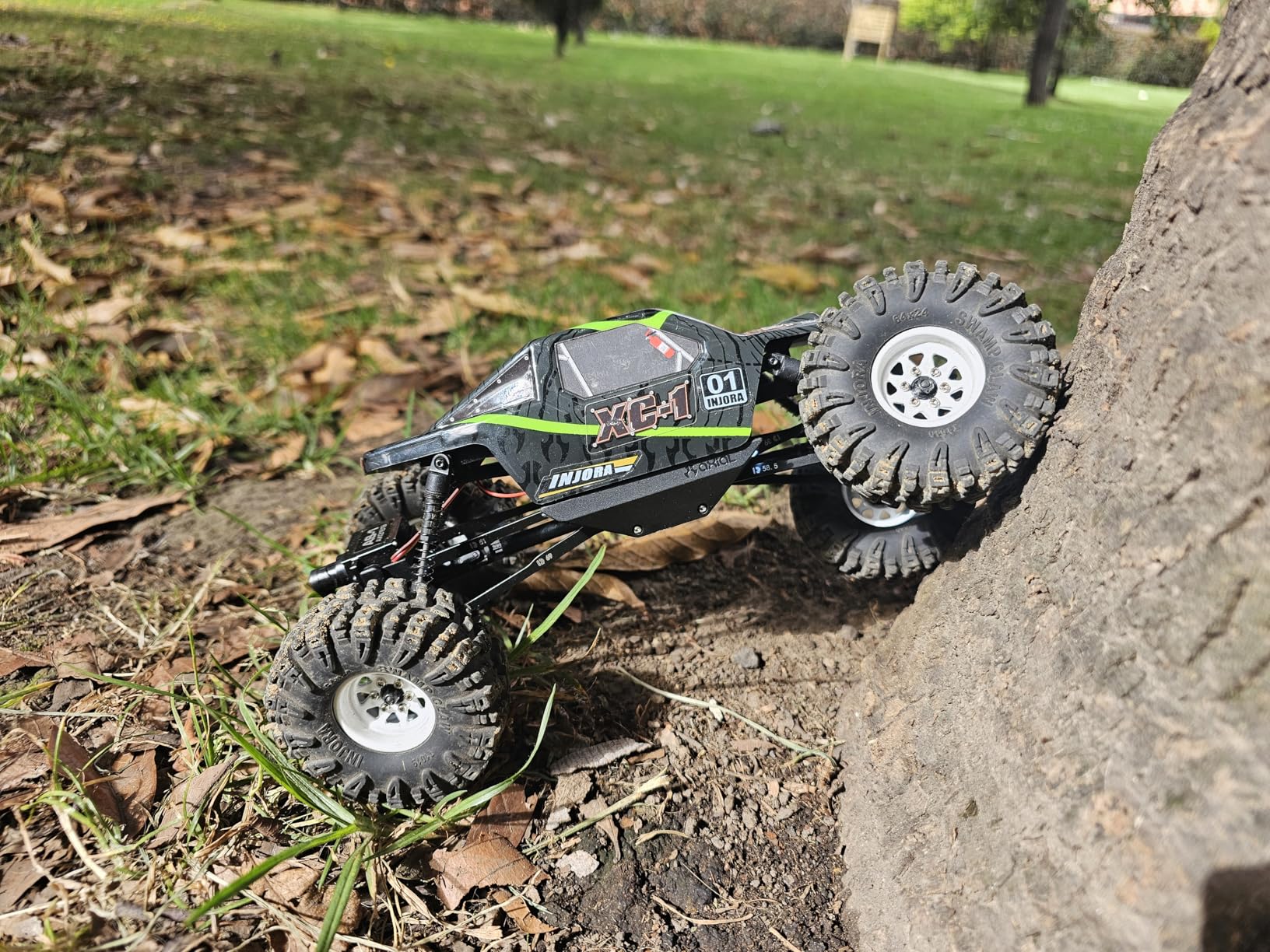 Axial RC Truck 1/24 AX24 XC-1 4WS Crawler Brushed RTR (Includes Everything Needed No Other Purchases Required), Green, AXI00003T1 customer photo 2