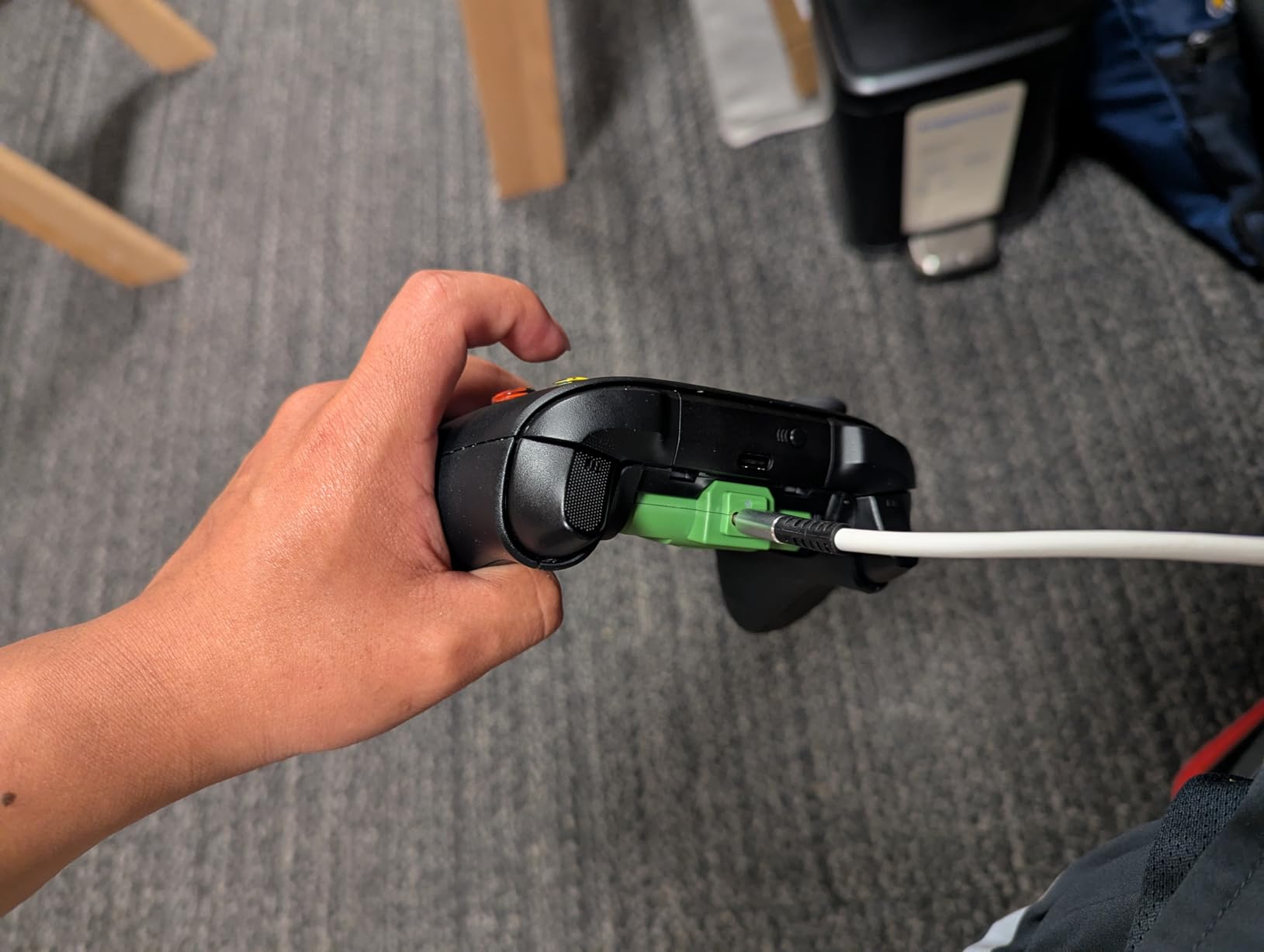 PowerA Play & Charge Kit for Xbox Series X|S and Xbox One - Green customer photo 1