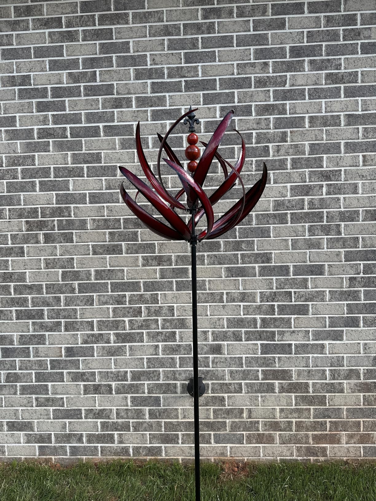 82 inch Wind Spinners Outdoor - Extra Large Metal Wind Sculptures & Spinner with Stake, Big Clearance Windmills for the Yard and Garden, Tall Yard Art Decor-Burgundy Red customer photo 1