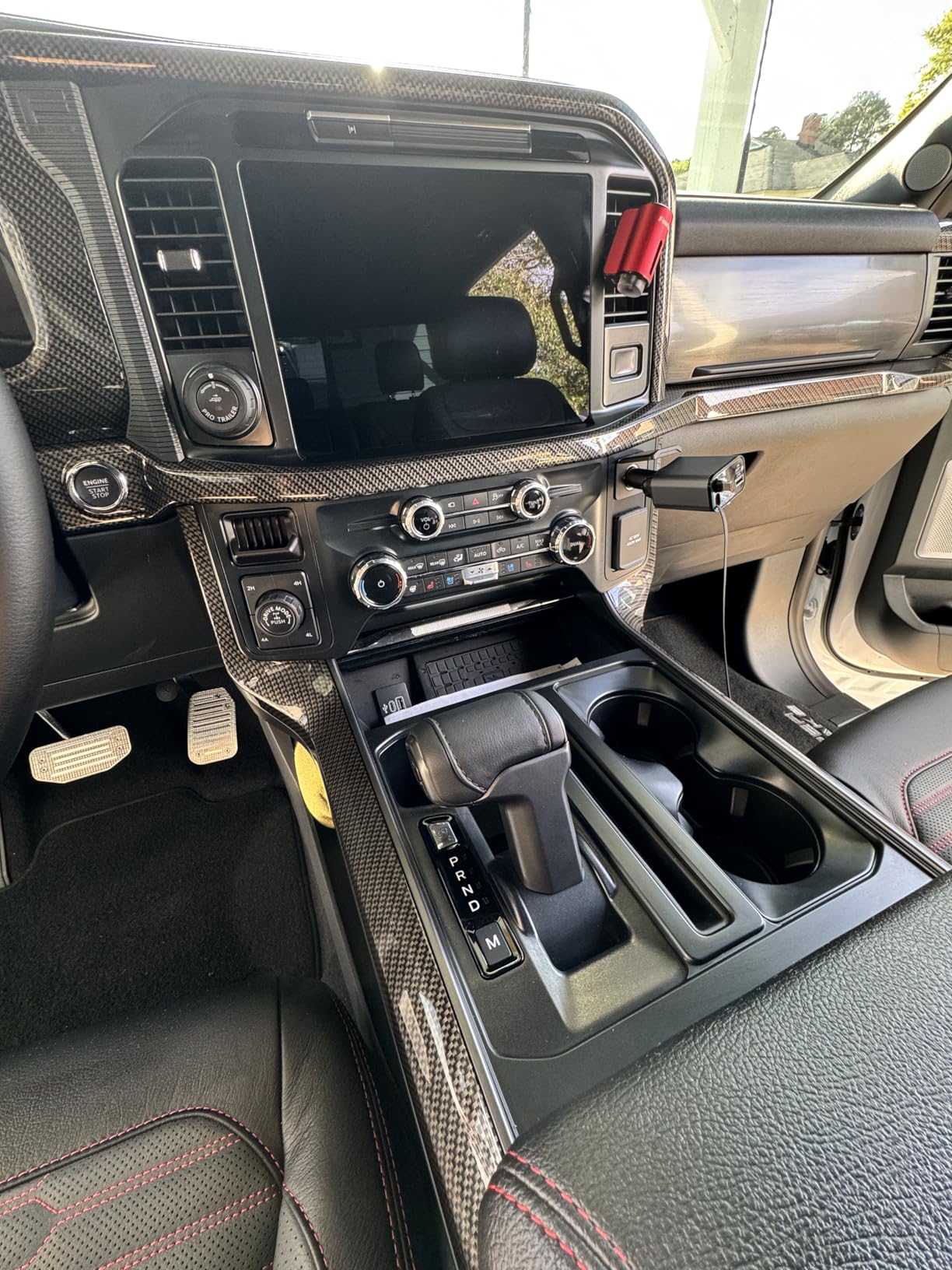 MVEQRRN 6pcs Car Detailing Brush Set-2pcs Boars Hair Car Detailing Brushes,2pcs Ultra Soft No Scratch Detailing Brush for Air Vent,Leather Seat 2pcs Detail Brushes car Detailing for Interior Exterior customer photo 2