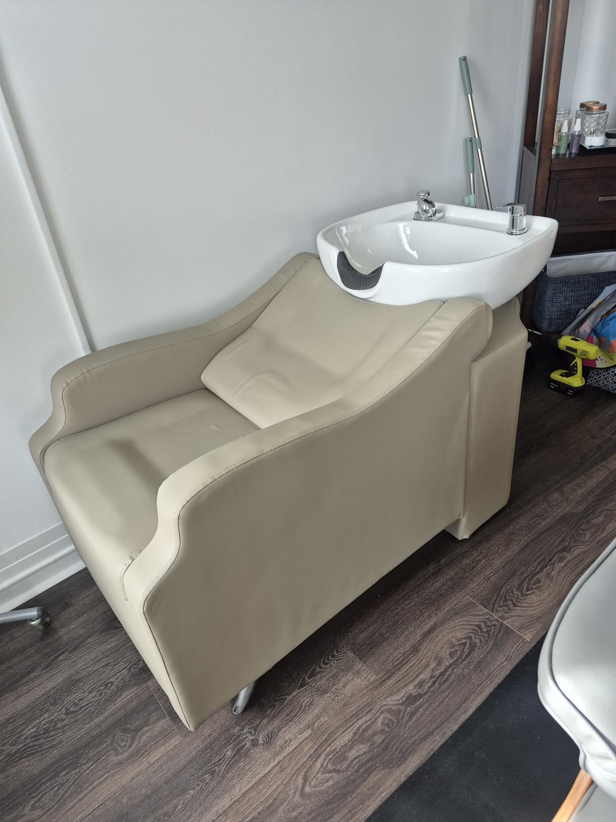 OmySalon Shampoo Backwash Unit with Large Porcelain Bowl, Salon Sink Hair Wash Chair Shampoo Station, Barbershop Beauty Spa Massage Hairdressing Equipment customer photo 1