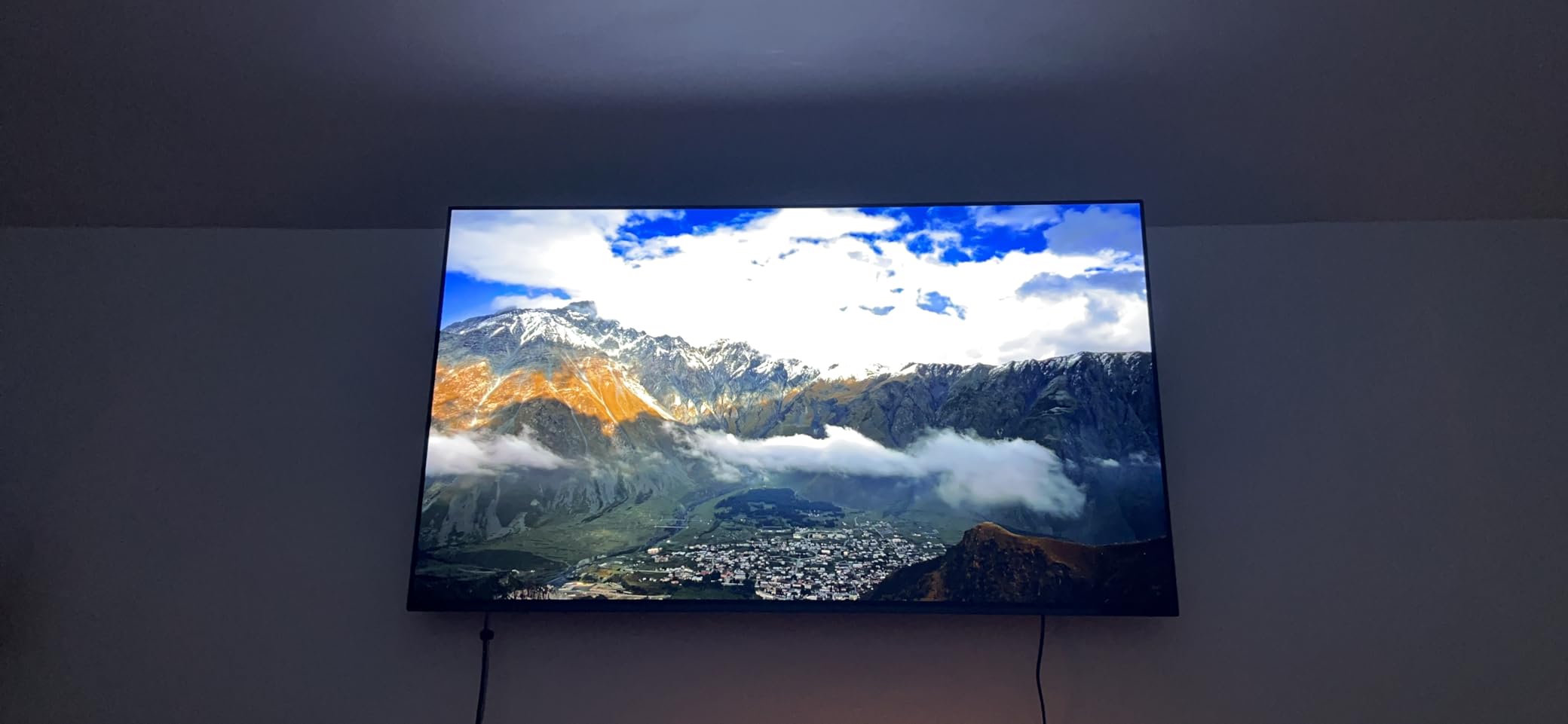 OLED 83 inch BRAVIA XR A80L Series 4K Ultra HD TV: Smart Google TV with Dolby Vision HDR and Exclusive Gaming Features for The PlayStation 5 XR83A80L- 2023 Model customer photo 2