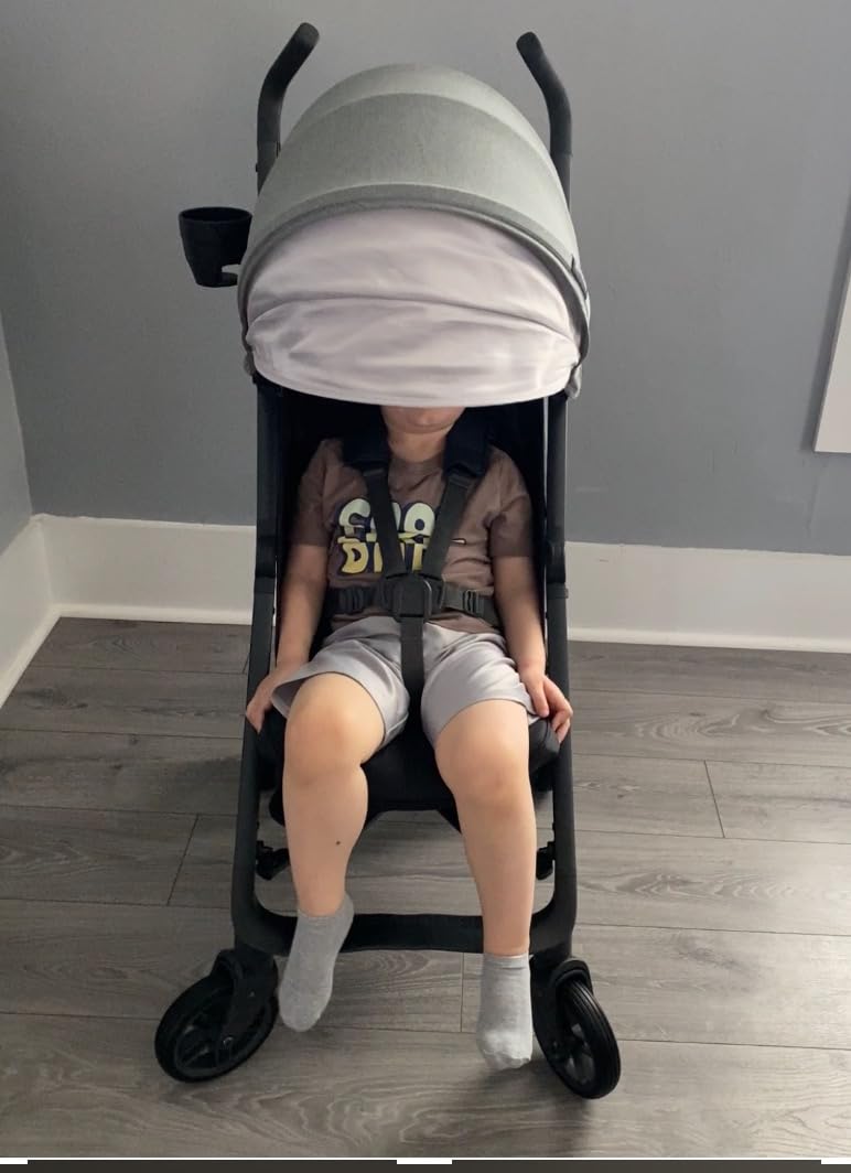 UPPAbaby G-Luxe Umbrella Stroller/Lightweight Design for Easy Travel/One-Step Fold + Recline/XL Basket + Canopy/Cup Holder Included/Greyson (Charcoal Mélange/Carbon Frame) customer photo 1