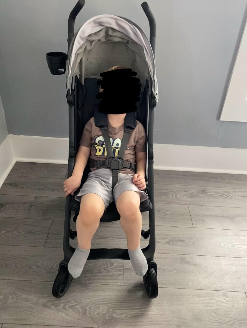 UPPAbaby G-Luxe Umbrella Stroller/Lightweight Design for Easy Travel/One-Step Fold + Recline/XL Basket + Canopy/Cup Holder Included/Greyson (Charcoal Mélange/Carbon Frame) customer photo 2