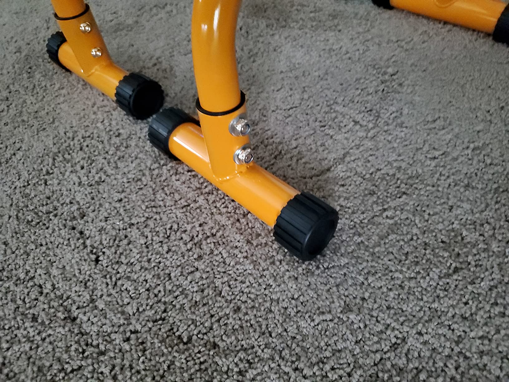 Teclor Push Up Bar, Parallettes Bars For L-sit & Dip, Heavy-Duty No Wobbling Parallel Bars Stand For Handstands, Full Planche, Calisthenics, 9.5in High Workout Stands for Home Fitness Training customer photo 2
