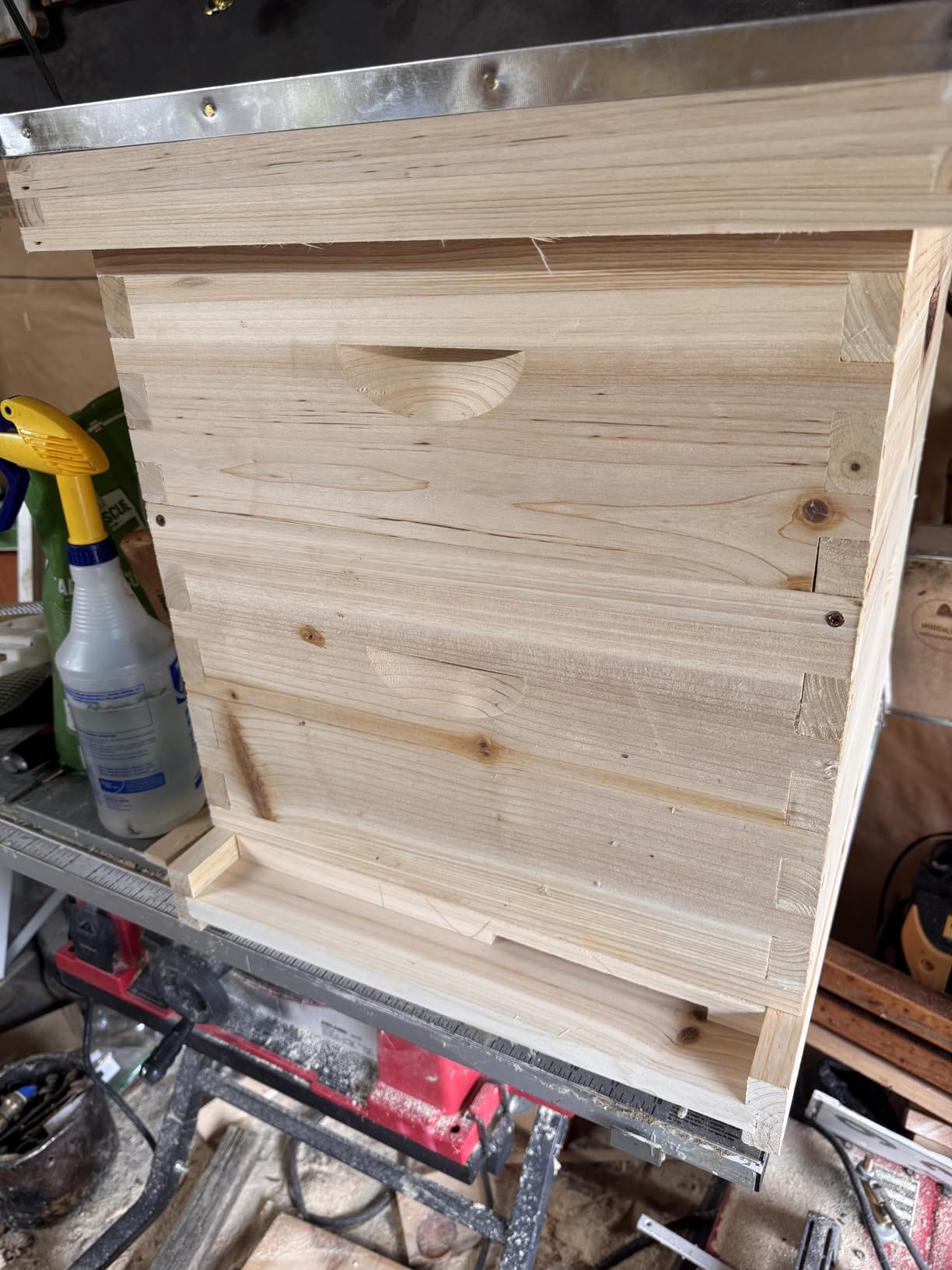 POLLIBEE Bee Hive, 10 Frame Beehive Boxes Starter Kit, Langstroth Beehives Include 2 Deep Hive Boxes and 1 Medium Super Bee Box, Include Bee Hive Frames and Wax Foundation Sheets customer photo 1