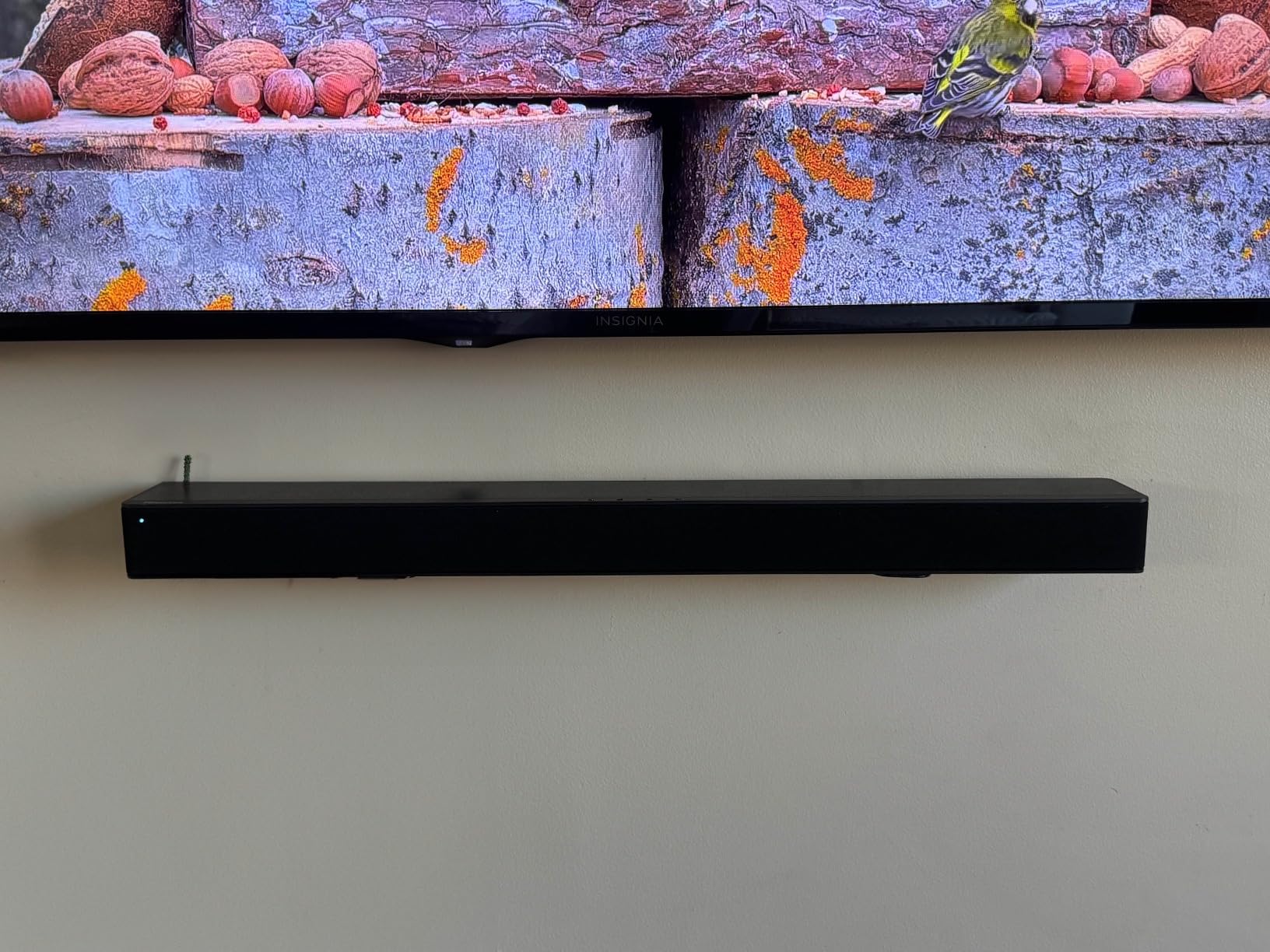 Hisense HS2100 2.1ch Soundbar with Wireless Subwoofer, Dolby Audio, DTS Virtual:X, HDMI ARC, Bluetooth 5.3, Remote Control, 6 EQ Modes customer photo 1