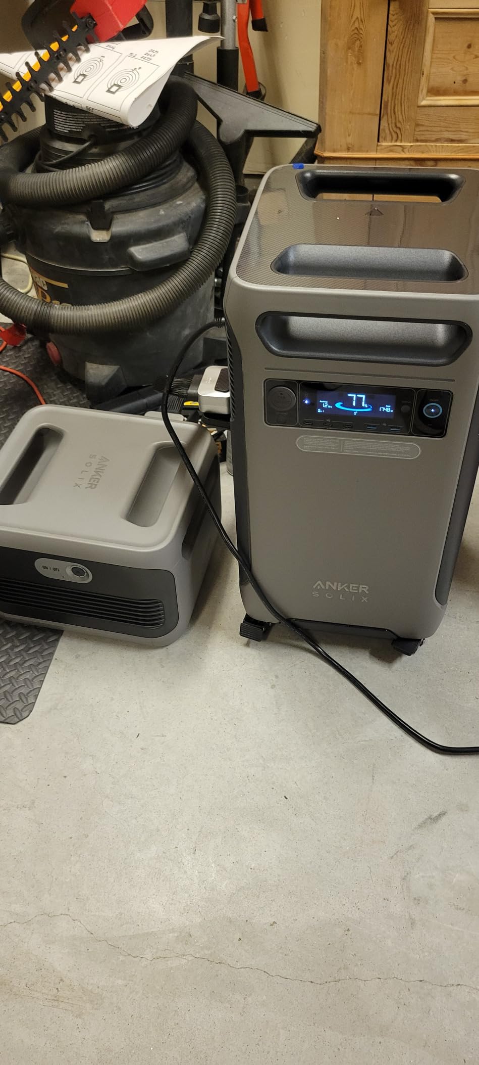 Anker SOLIX F3800 Portable Power Station, 3840Wh, LiFePO4 Batteries, Ultra-High 6000W AC Output with 120V/240V, Solar Generator for Home Backup, RVs, Emergencies, Power Outages, and Outdoor Camping customer photo 2