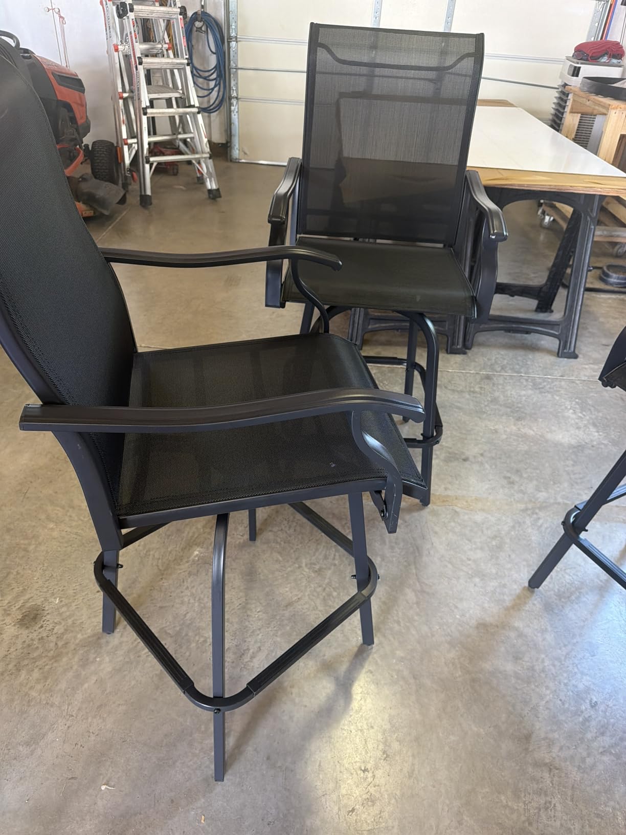 Best Choice Products Set of 2 Swivel Barstools, Bar Height Outdoor Chairs, 360 Rotating Patio Bar Stools w/All-Weather Mesh, 300lb Capacity - Black customer photo 1