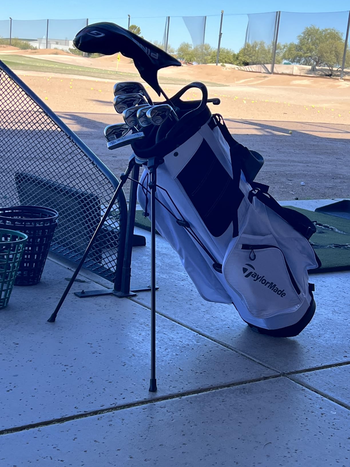 TaylorMade Pro Stand Bag, Lightweight, Ideal for Carrying or Push Cart customer photo 1