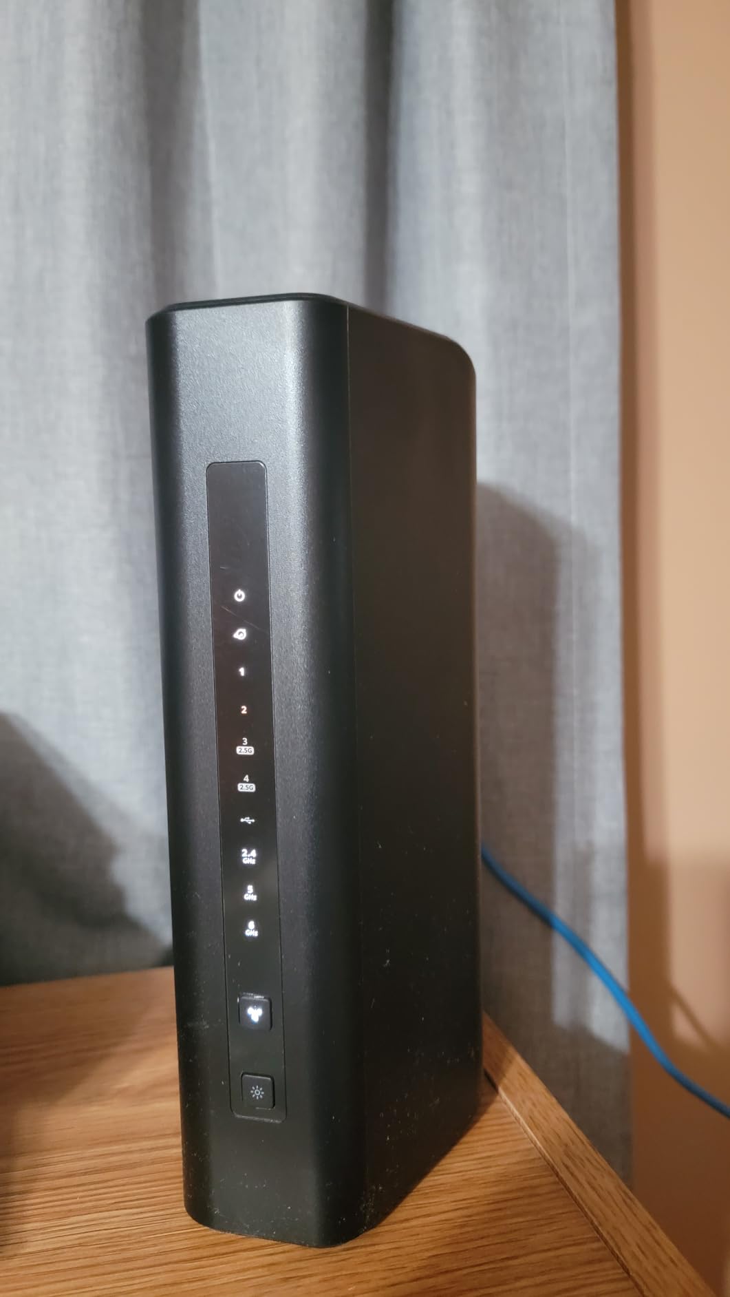 NETGEAR Nighthawk Tri-Band WiFi 7 Router (RS700S) - Router Only - BE19000 Wireless Speed (up to 19 Gbps) - 10 Gig Internet Port - Covers up to 3,500 sq. ft. customer photo 1