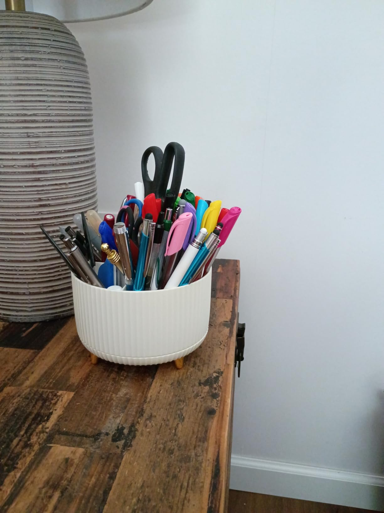 SKYDUE 360 Rotating Plastic Desk Pen Organizer with 5 Slots, Dual-Purpose Art Supply Pencil Cup for Office, School, Home customer photo 2