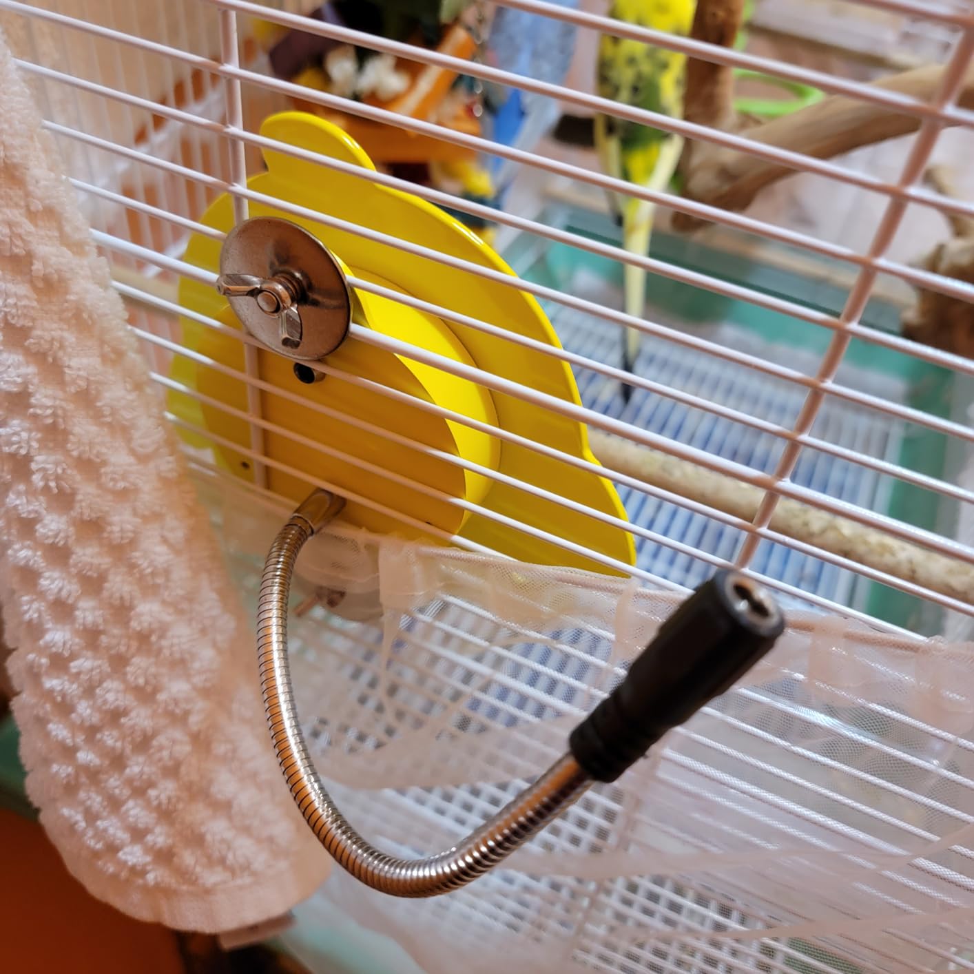 Bird Heater for Cage Parakeets Snuggle Up Heated Pad Bird Warmer for Parrot Parakeets Conure, Warm Bird Perch Stand Birds Cage Accessories and Supplies (Yellow) customer photo 1