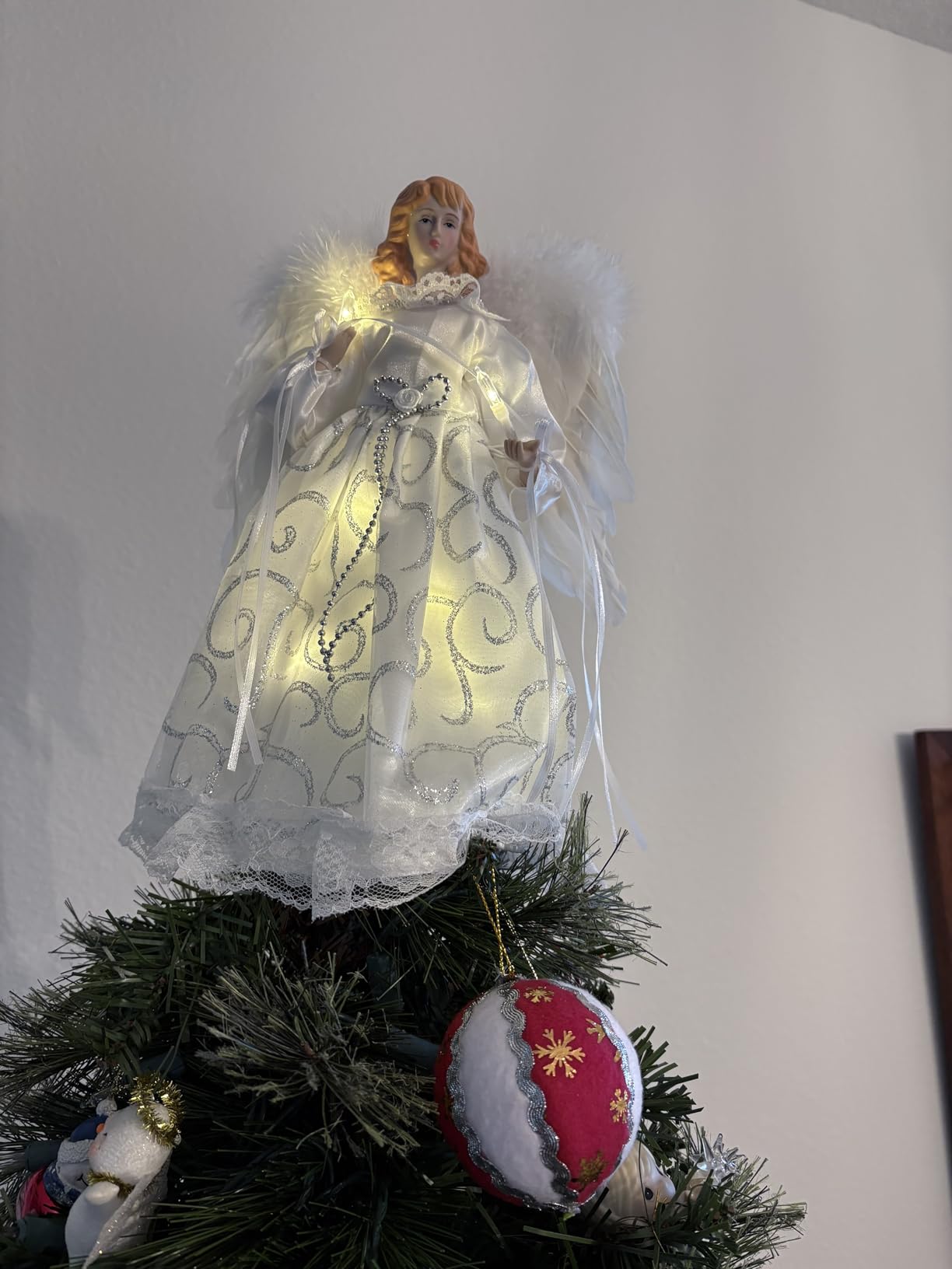 Christmas Tree Topper with Lights | 12.5 inch White Angel Tree Topper | Battery-Powered Tree Toppers Christmas Decorations customer photo 1